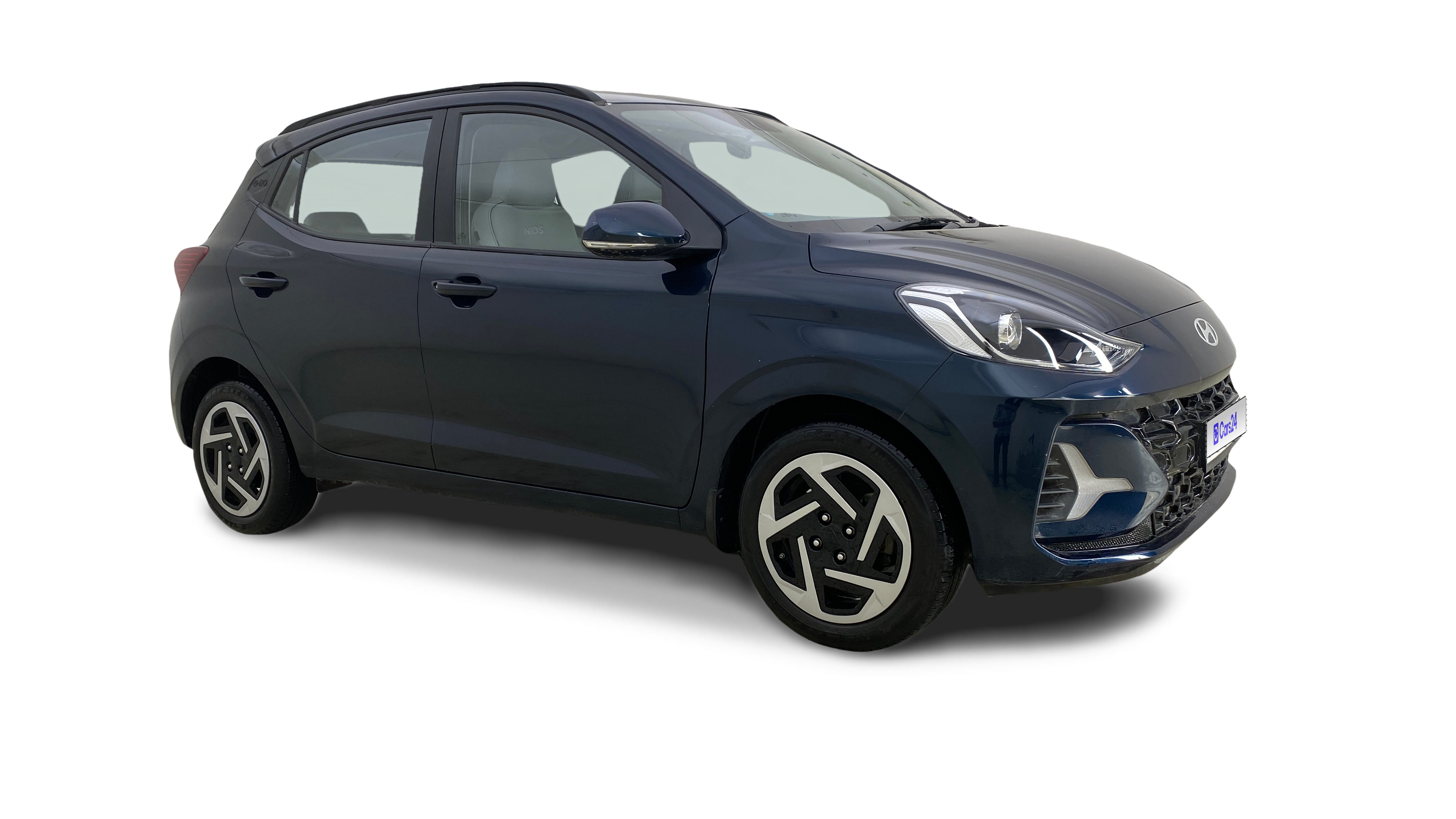 2023 Hyundai GRAND I10 NIOS - Hatchback - Petrol - Manual - ₹5.50 lakh