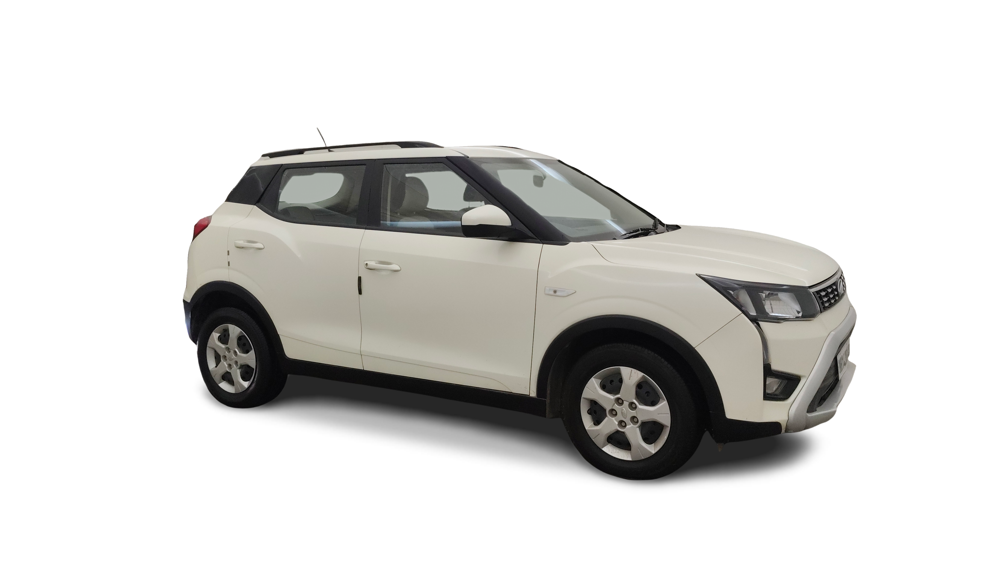 2022 Mahindra XUV300 - SUV - Petrol - Automatic - ₹7.51 lakh