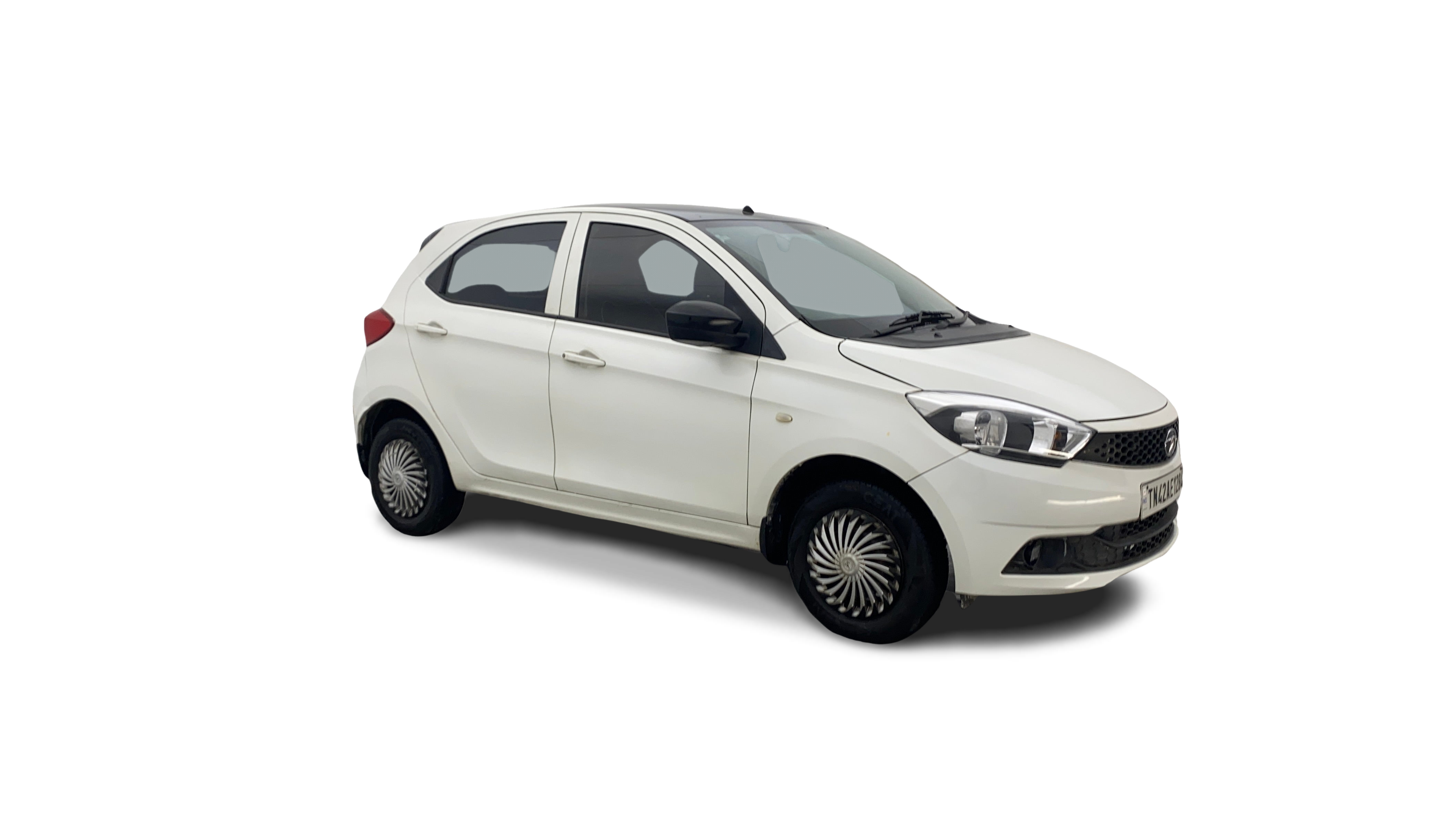Tata Tiago-img