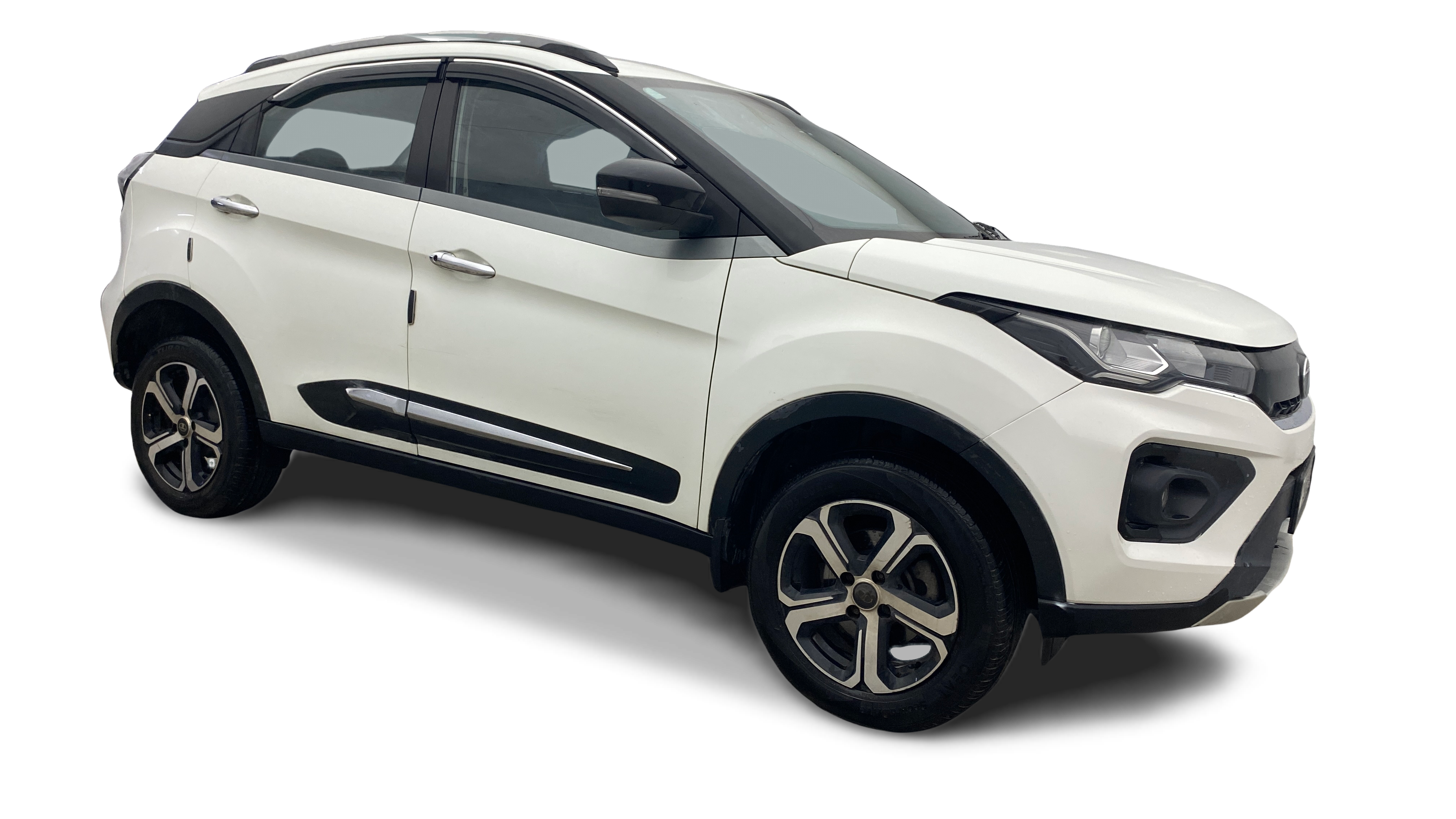 2022 Tata NEXON - SUV - Petrol - Manual - ₹6.21 lakh