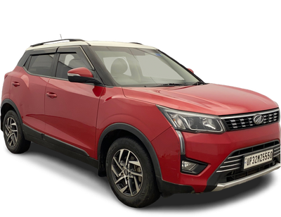 Mahindra XUV300-img