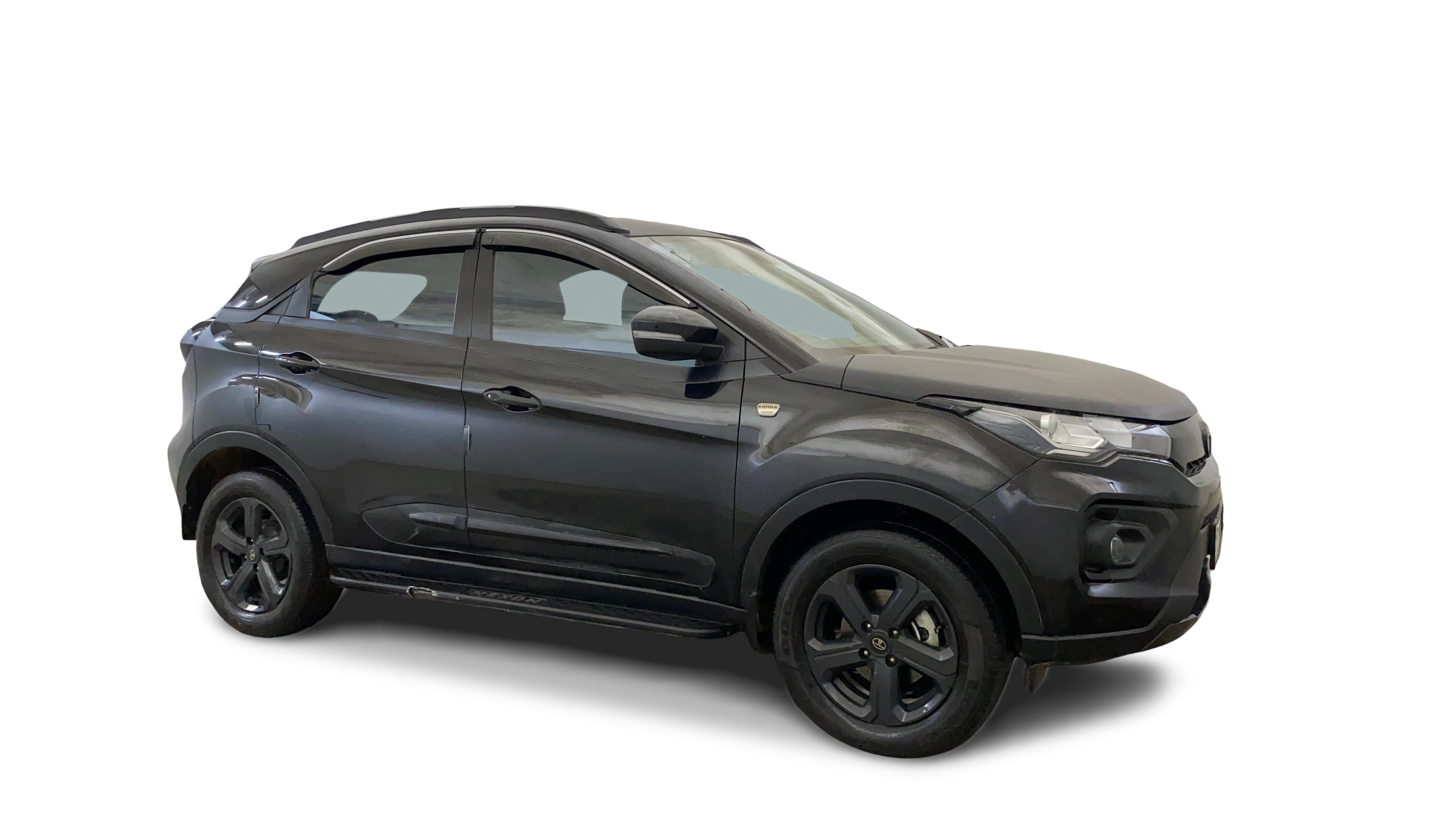 Tata NEXON-img