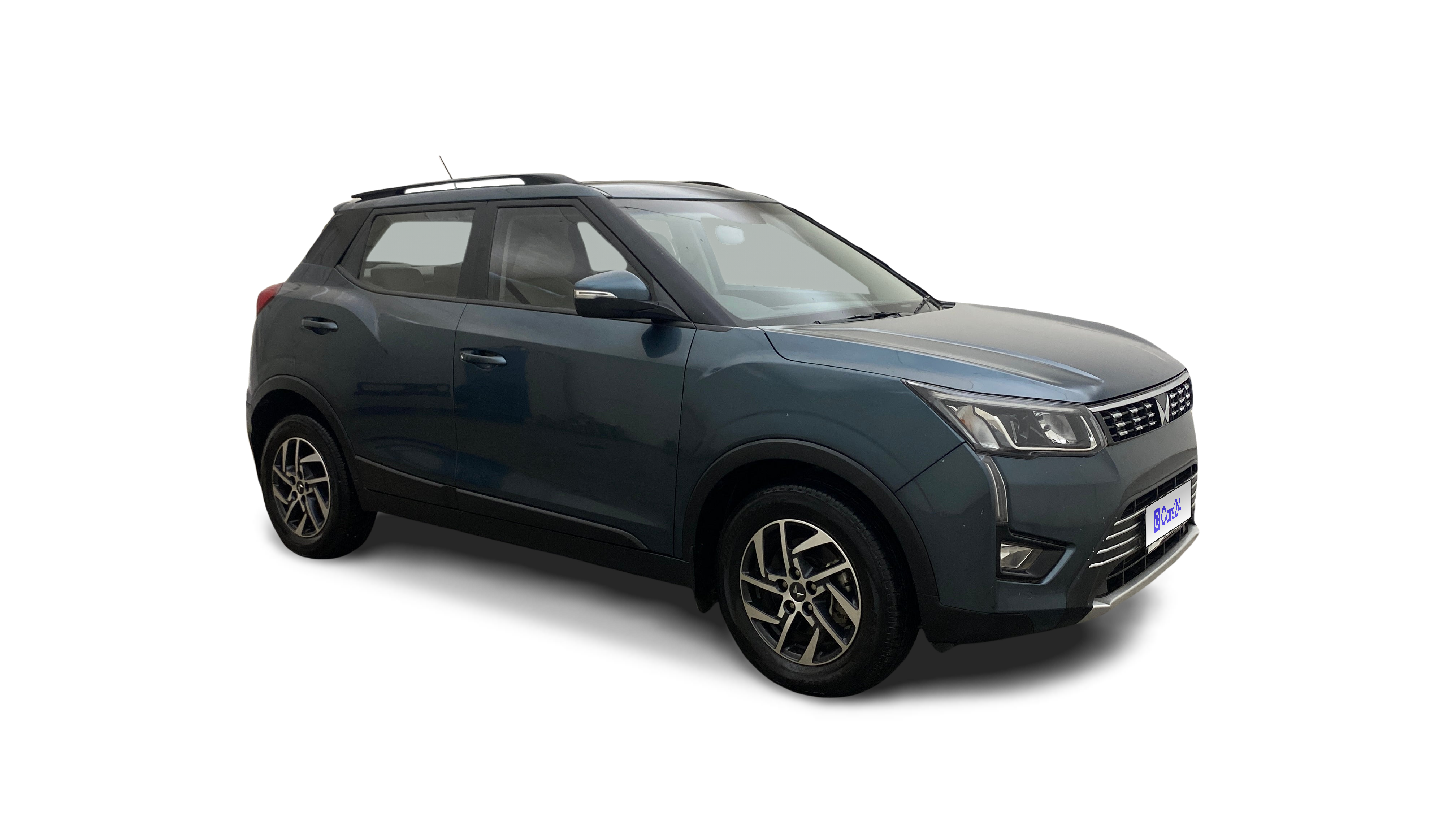 2024 Mahindra XUV300 - SUV - Petrol - Automatic - ₹9.47 lakh