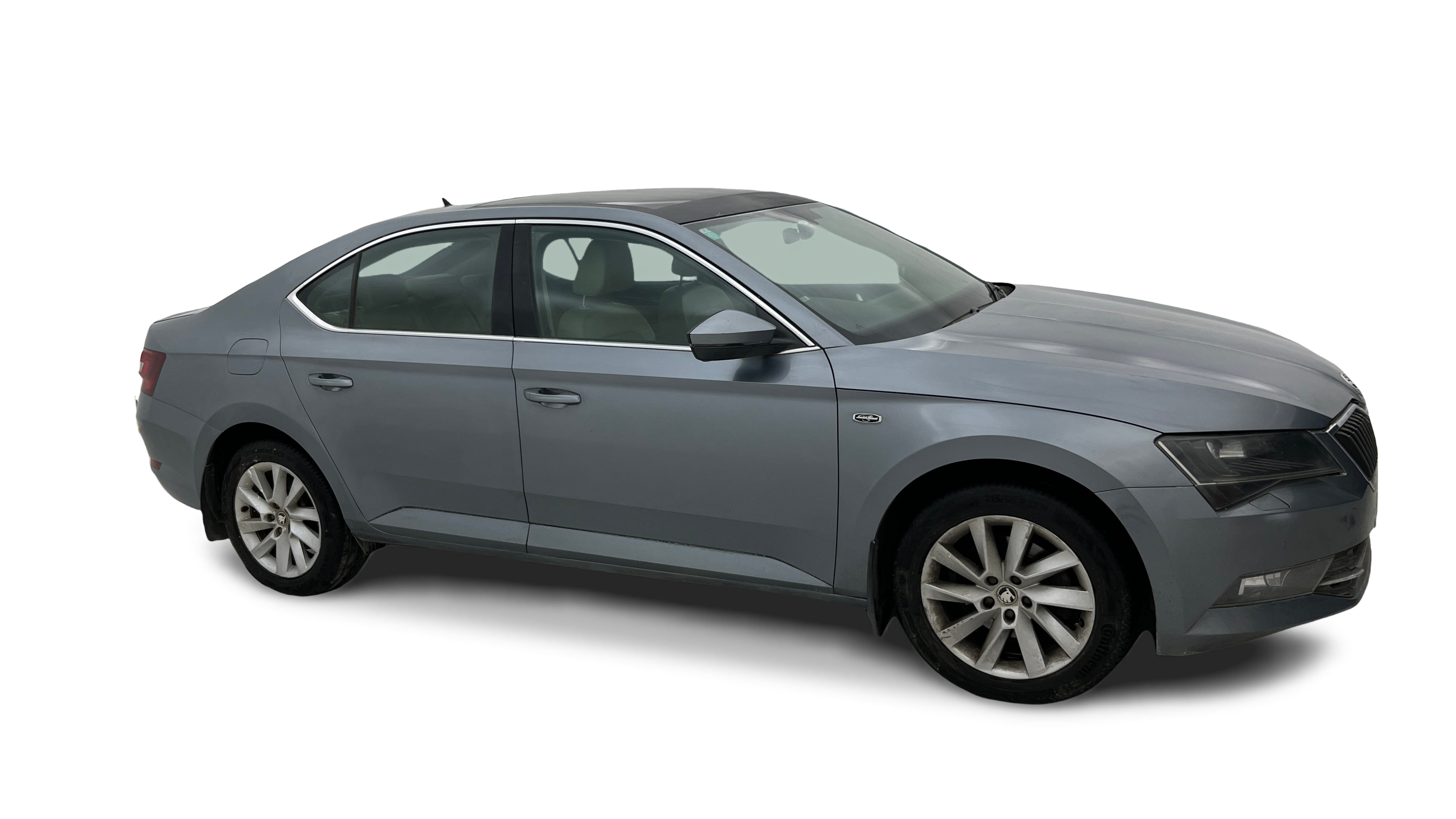2016 Skoda Superb - Sedan - Petrol - Automatic - ₹9.23 lakh