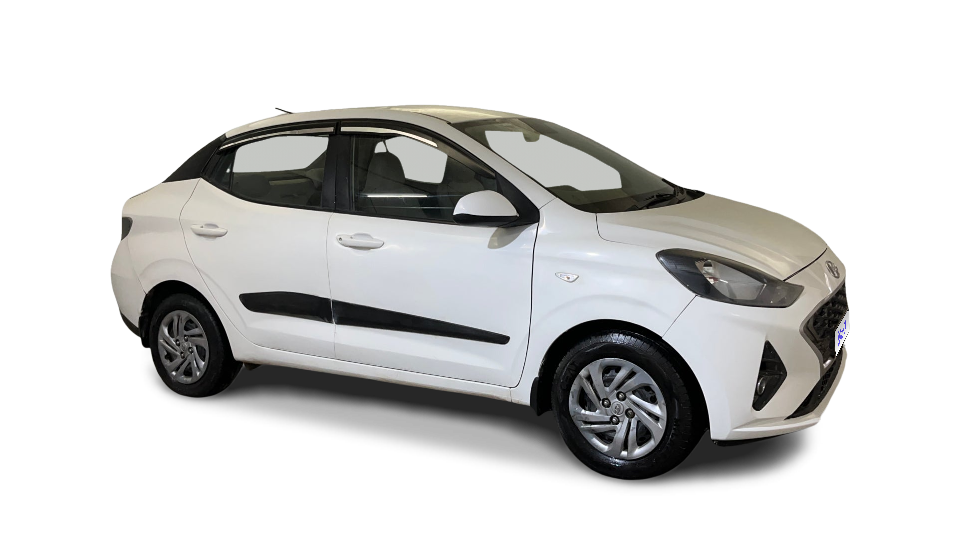 2021 Hyundai AURA - Sedan - CNG - Manual - ₹3.94 lakh