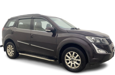 Mahindra XUV500-img