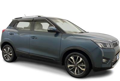 Mahindra XUV300-img