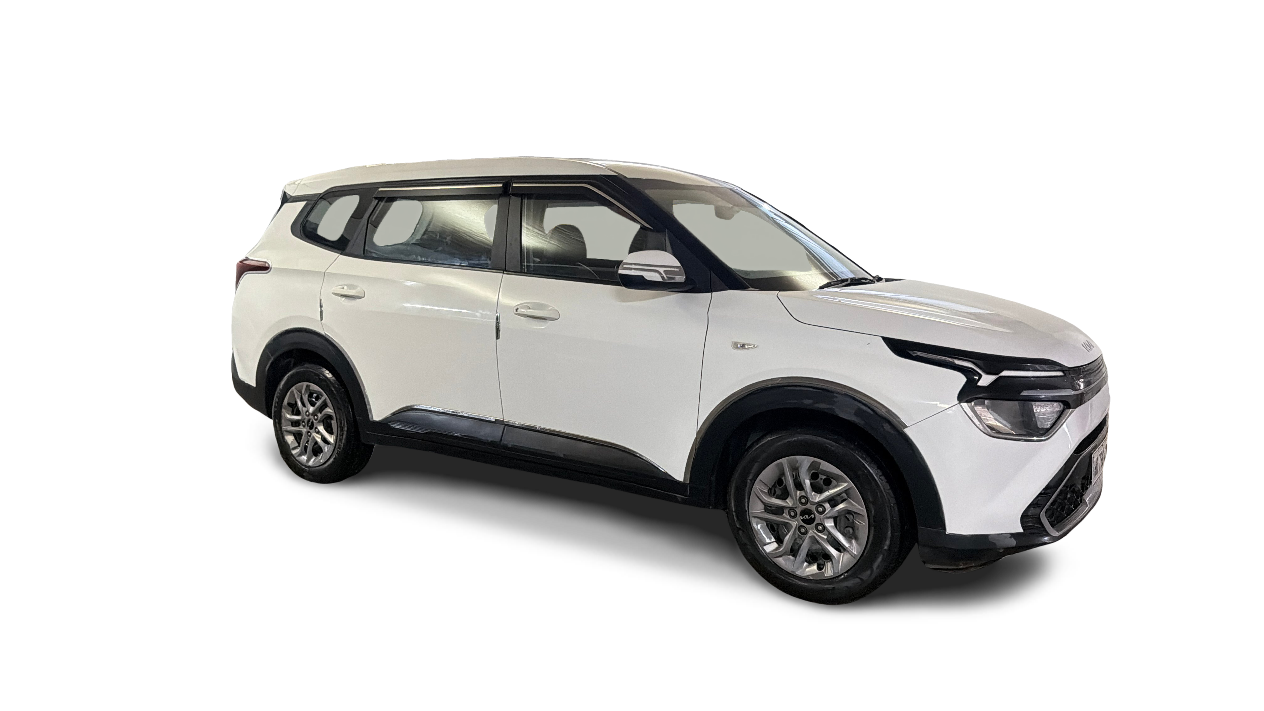 2022 KIA CARENS - SUV - Petrol - Manual - ₹8.14 lakh