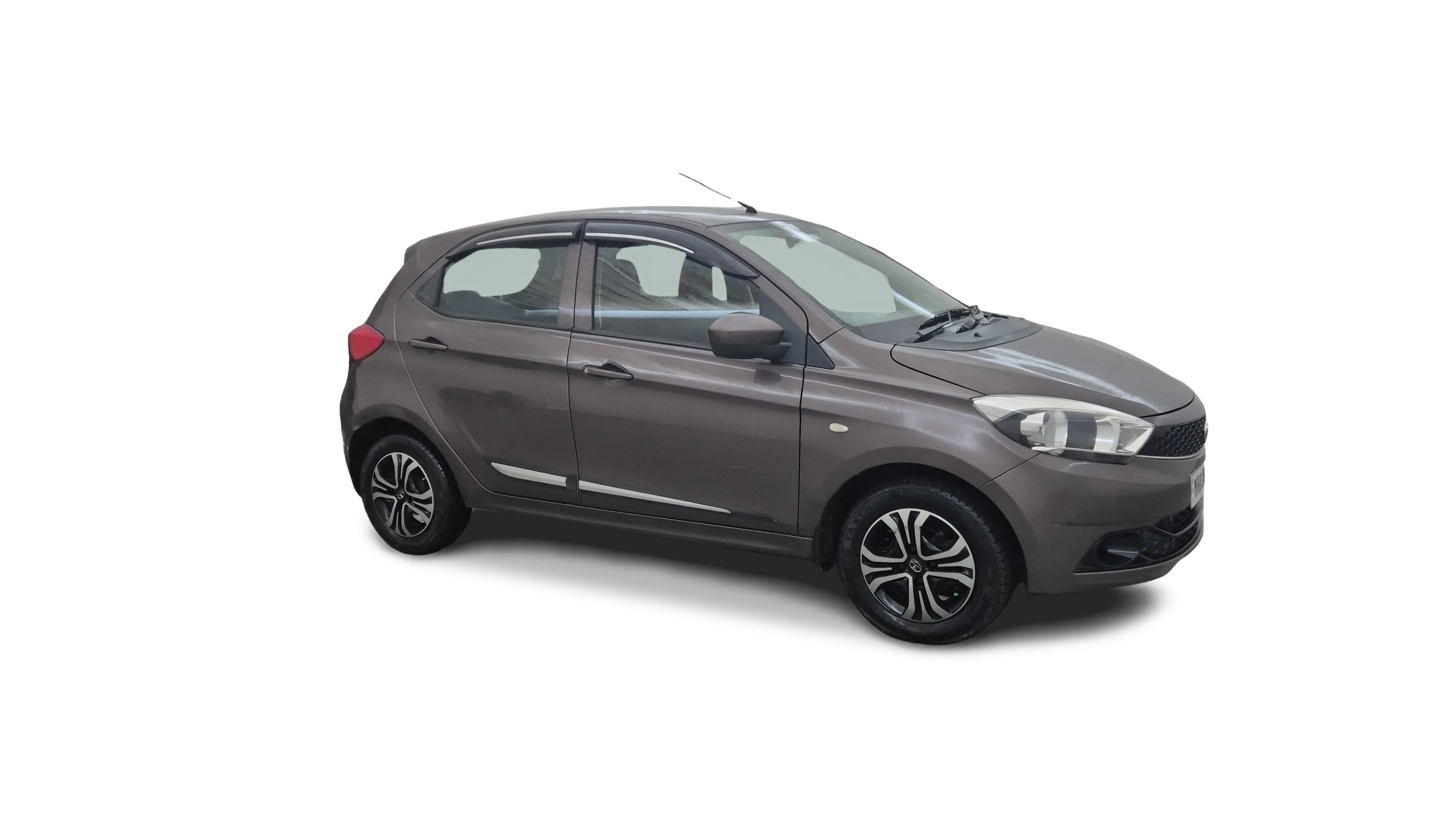 2019 Tata Tiago - Hatchback - Petrol - Manual - ₹3.45 lakh