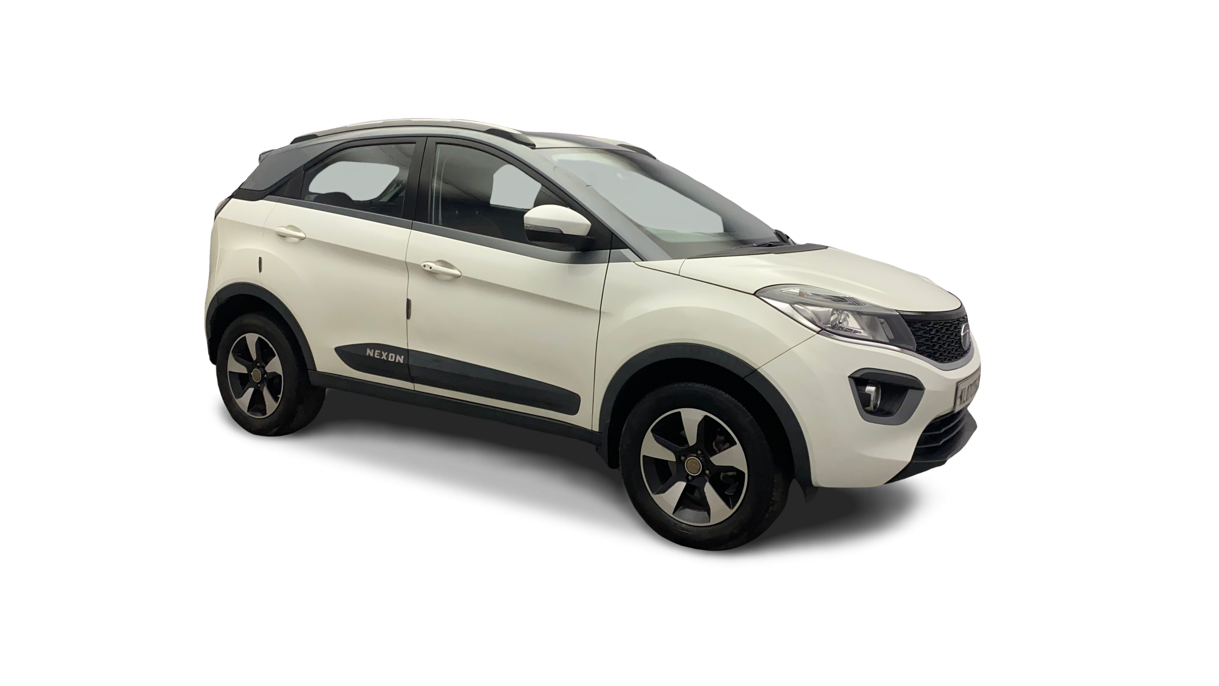 2019 Tata NEXON - SUV - Petrol - Manual - ₹5.95 lakh