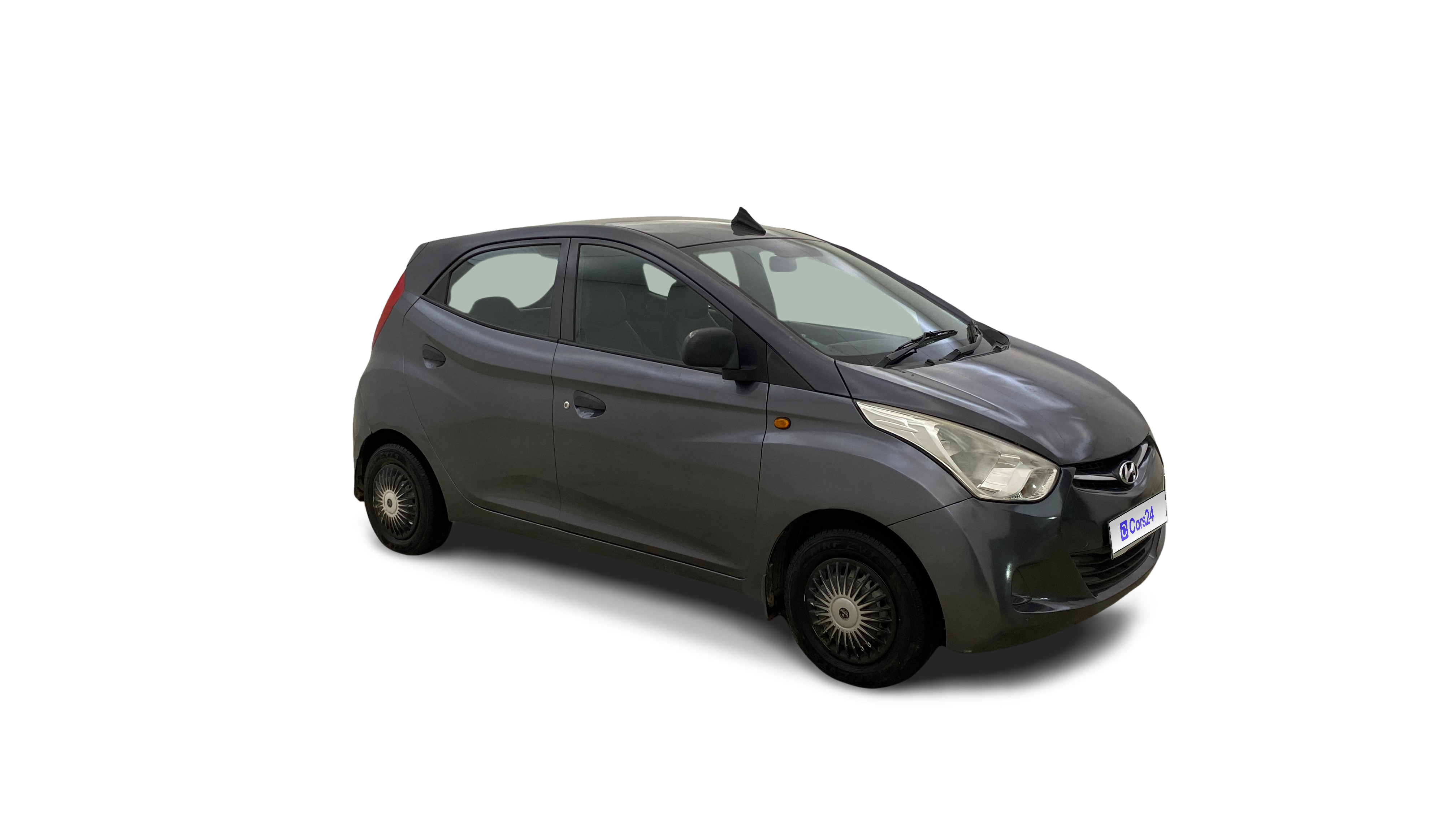 2016 Hyundai Eon - Hatchback - Petrol - Manual - ₹2.02 lakh
