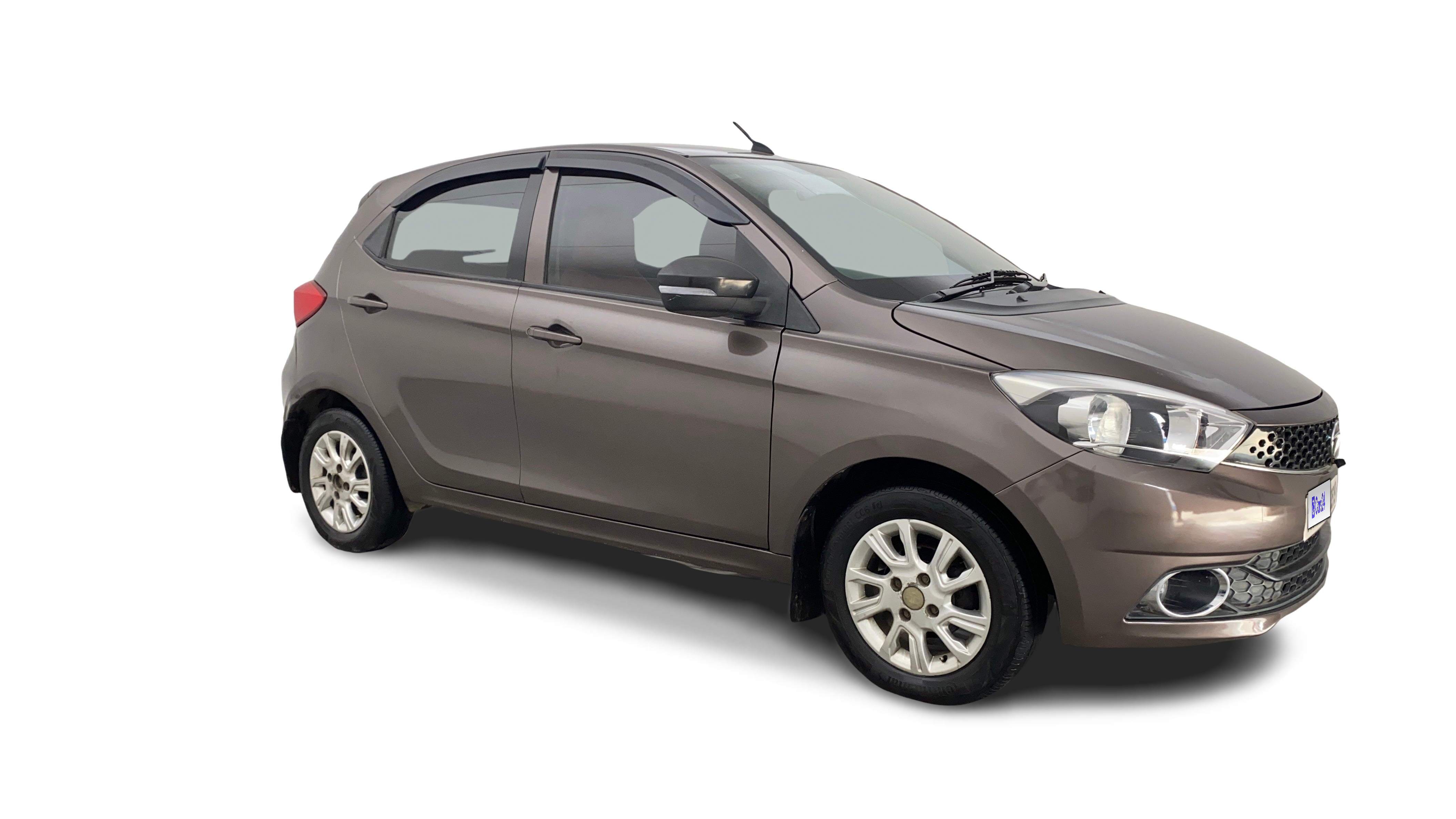 2017 Tata Tiago - Hatchback - Petrol - Manual - ₹3.31 lakh