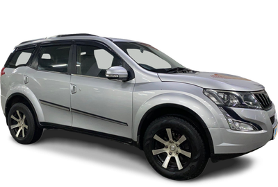 Mahindra XUV500-img
