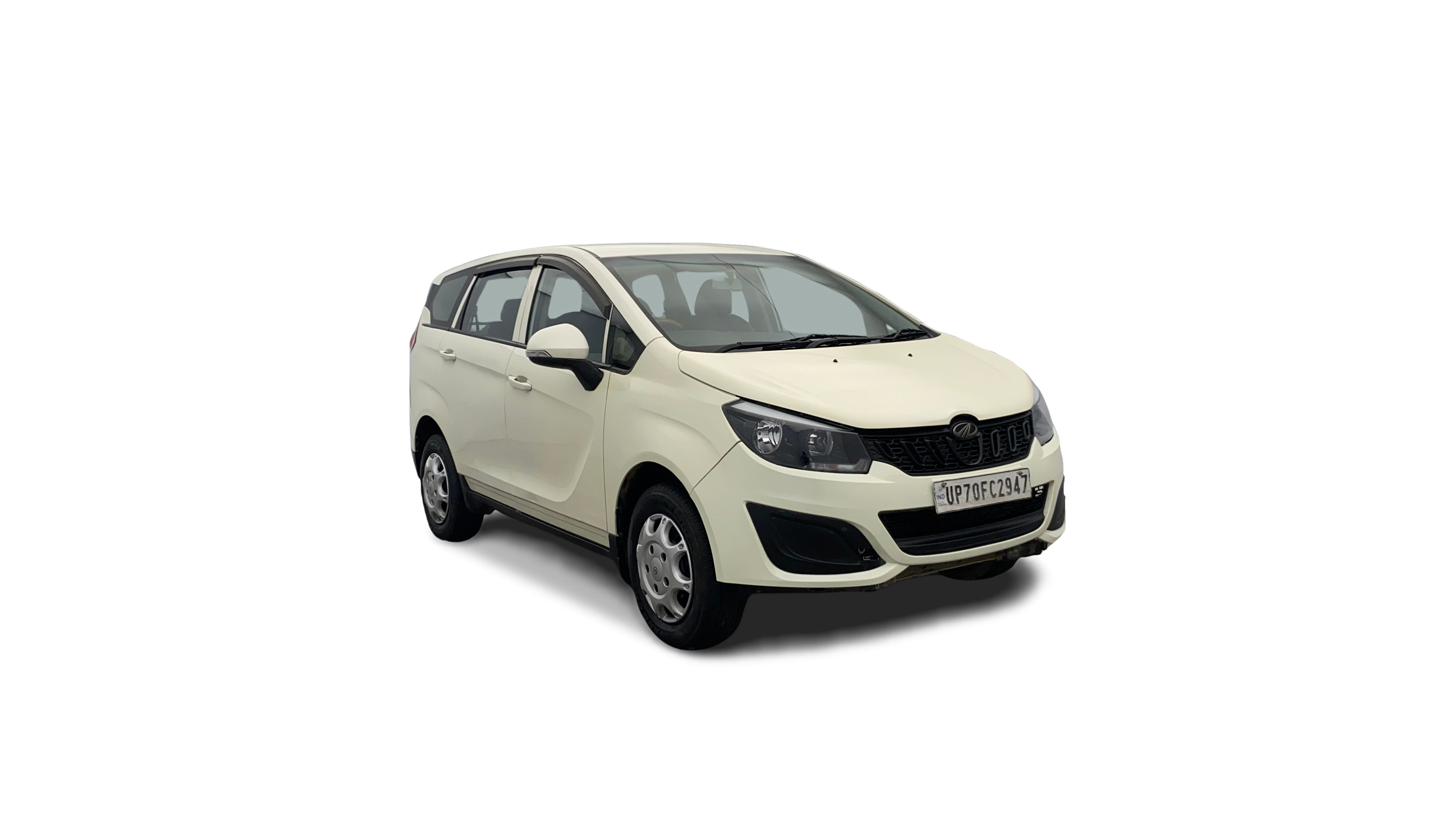 Mahindra MARAZZO-img
