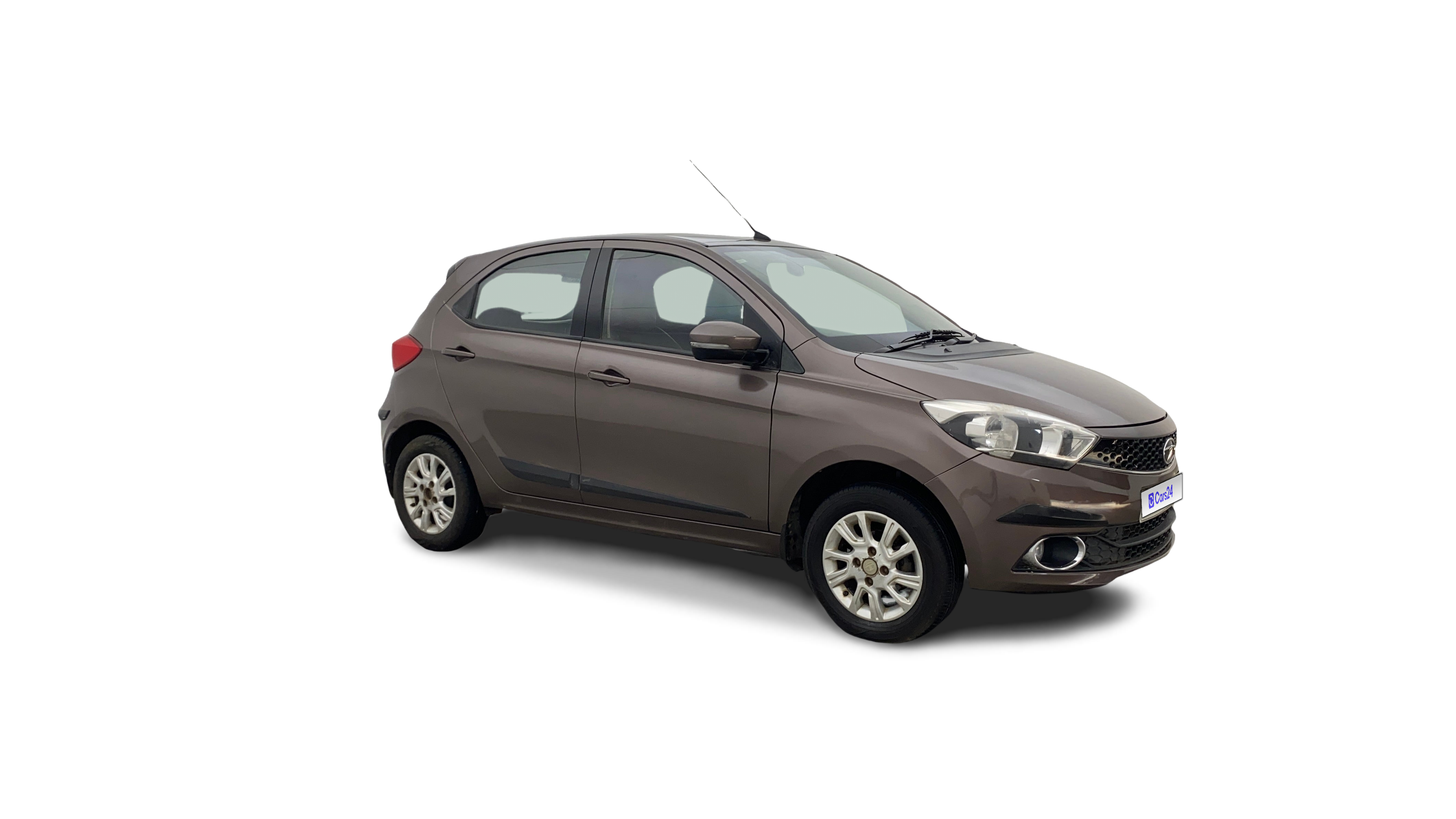 2016 Tata Tiago - Hatchback - Petrol - Manual - ₹3.01 lakh