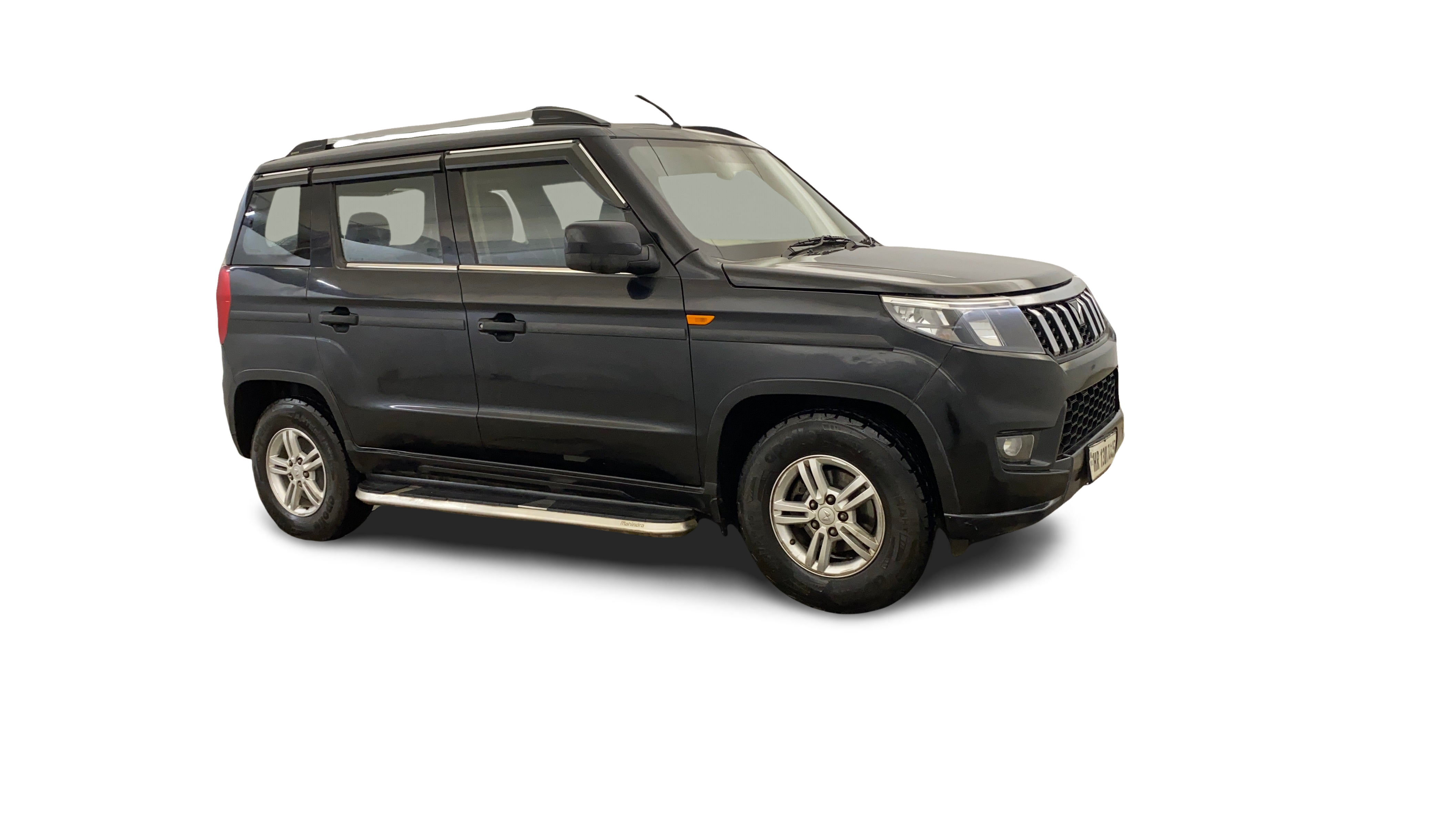 Mahindra BOLERO NEO-img