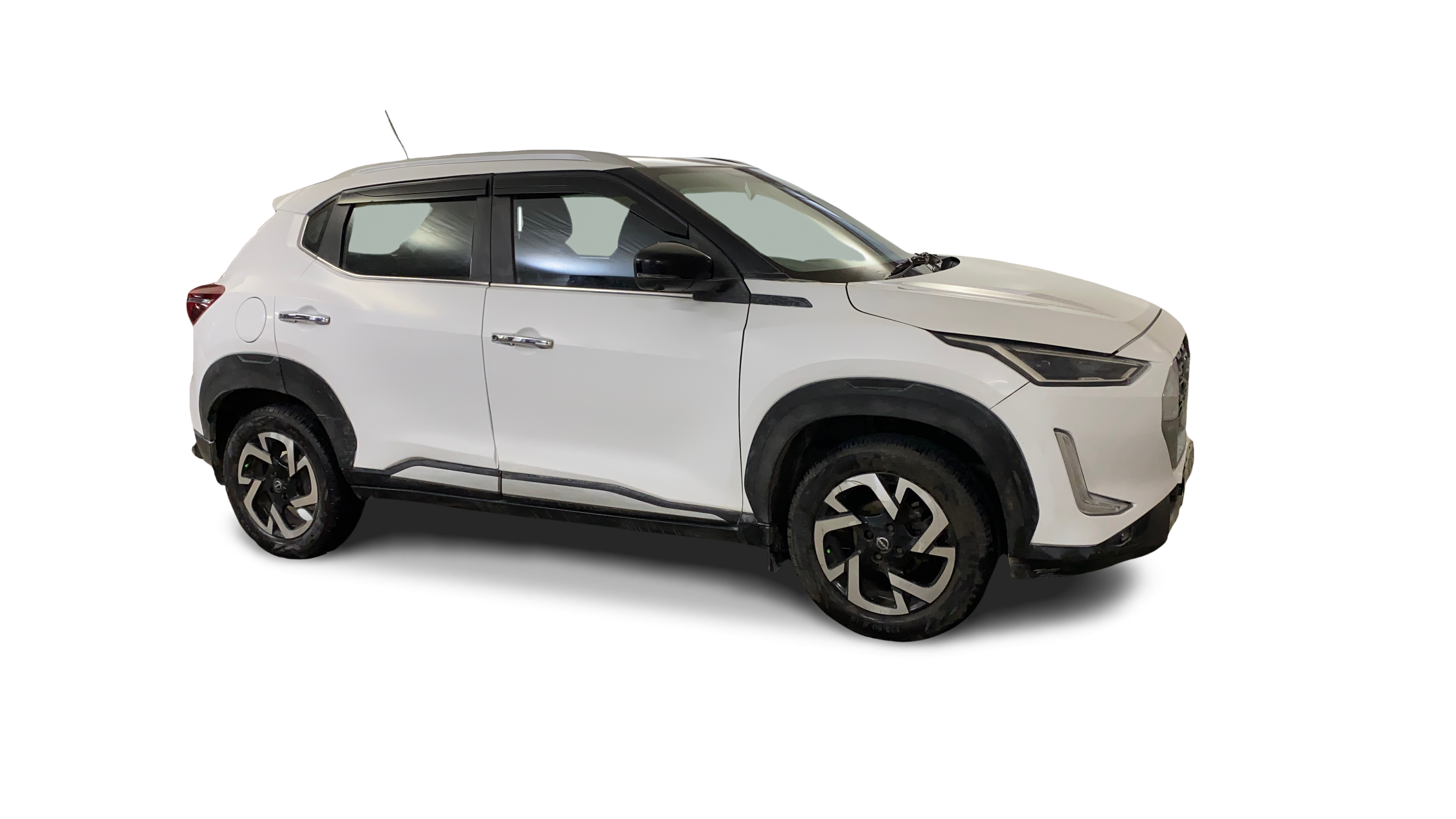 2021 Nissan MAGNITE - SUV - Petrol - Automatic - ₹4.86 lakh