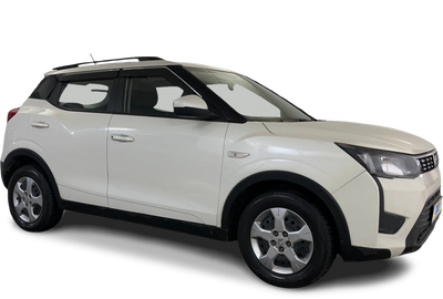 Mahindra XUV300-img