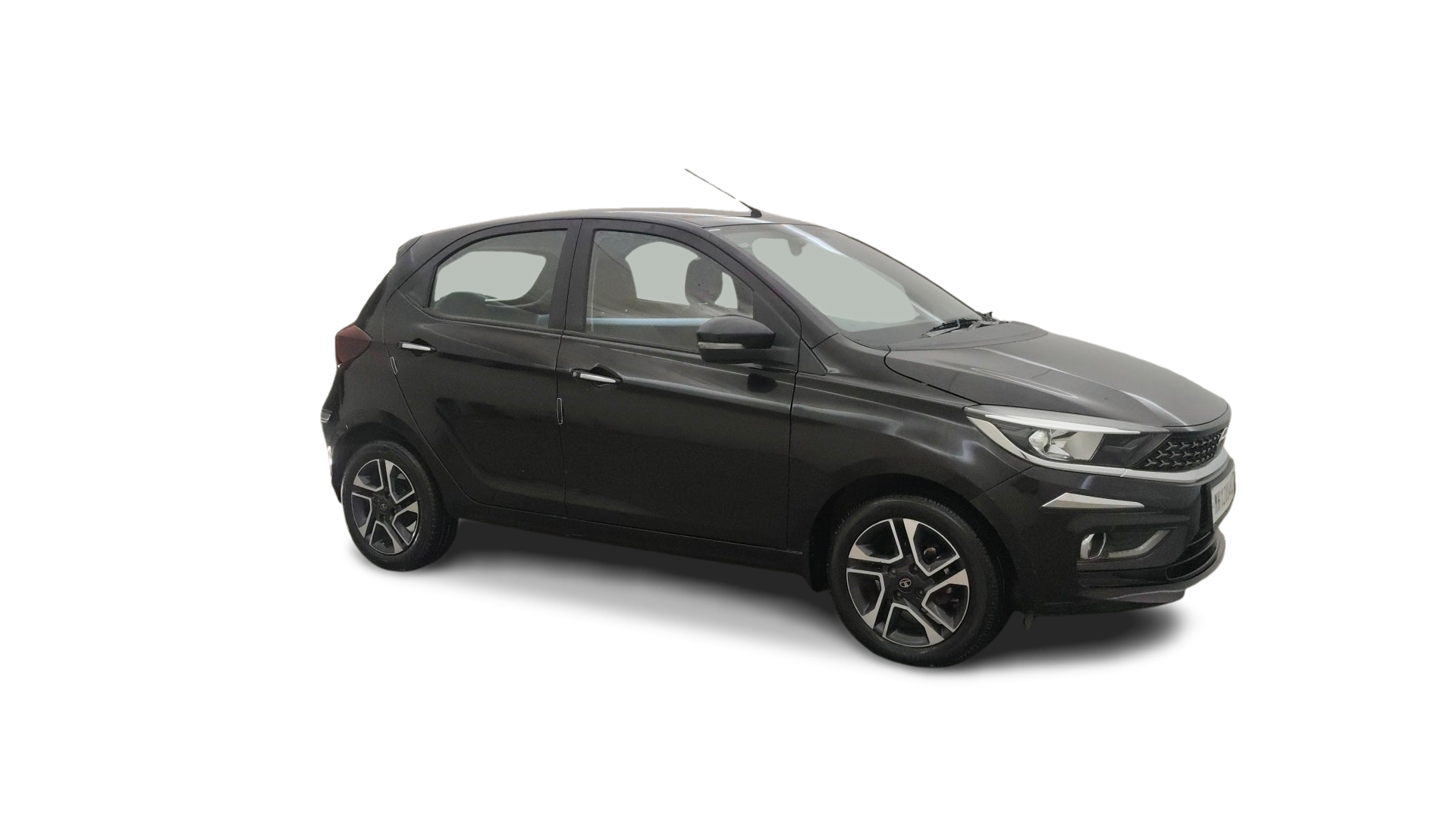 Tata Tiago-img
