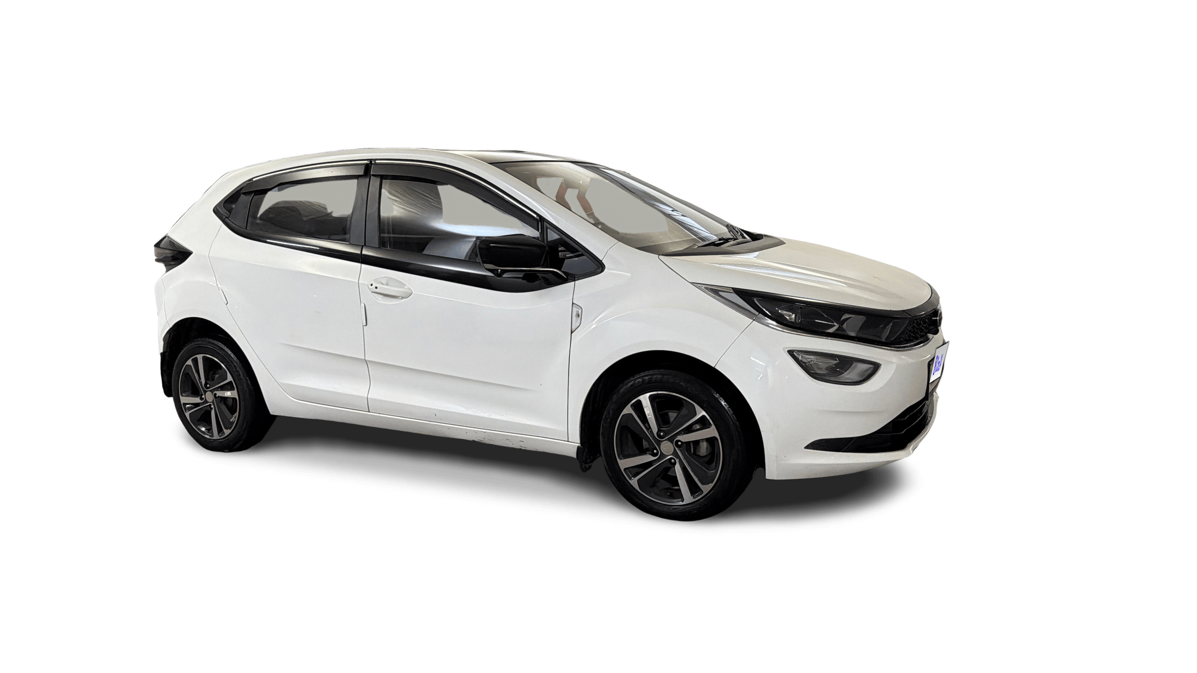 2024 Tata ALTROZ - Hatchback - Diesel - Manual - ₹9.51 lakh