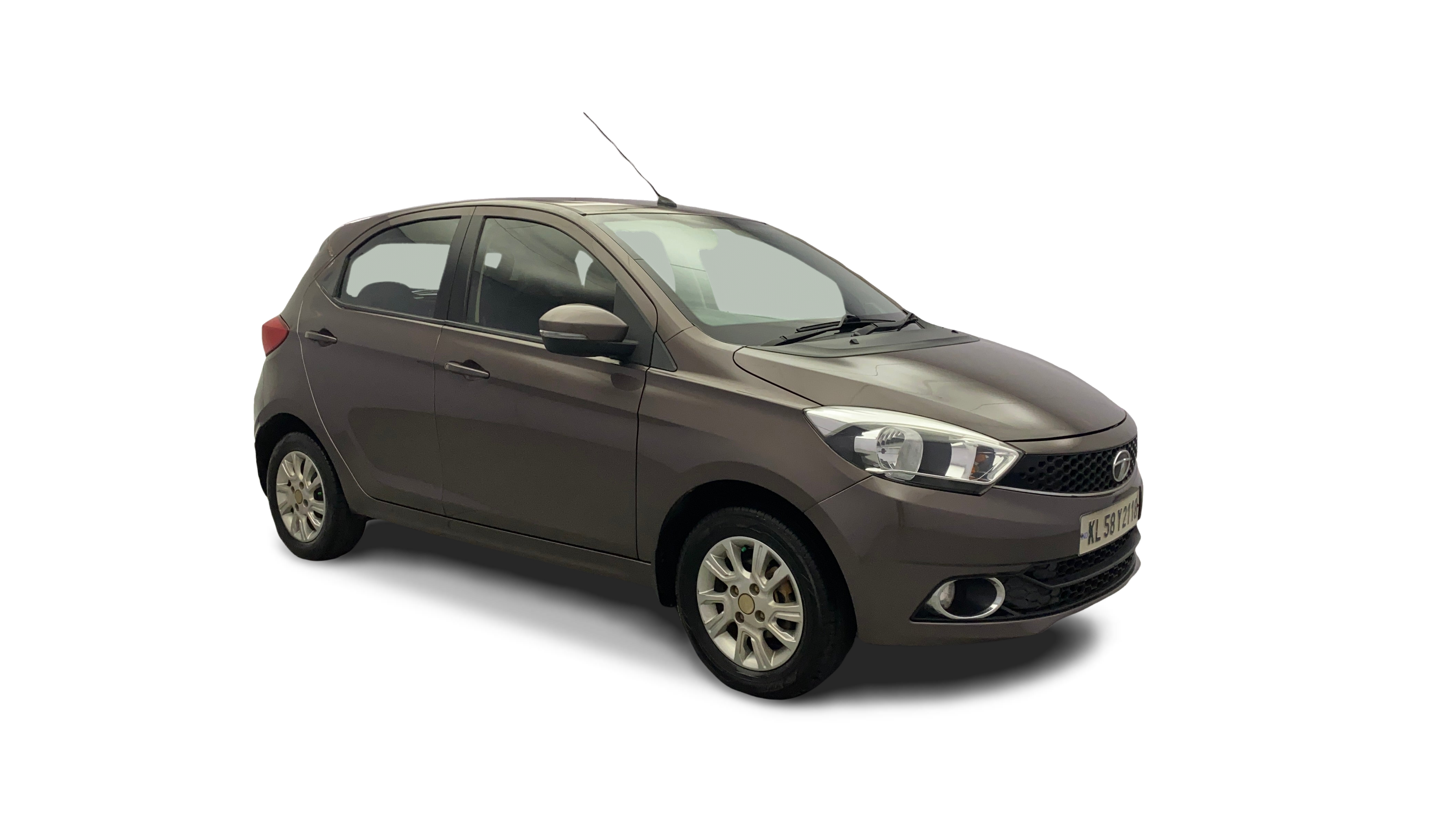 Tata Tiago-img