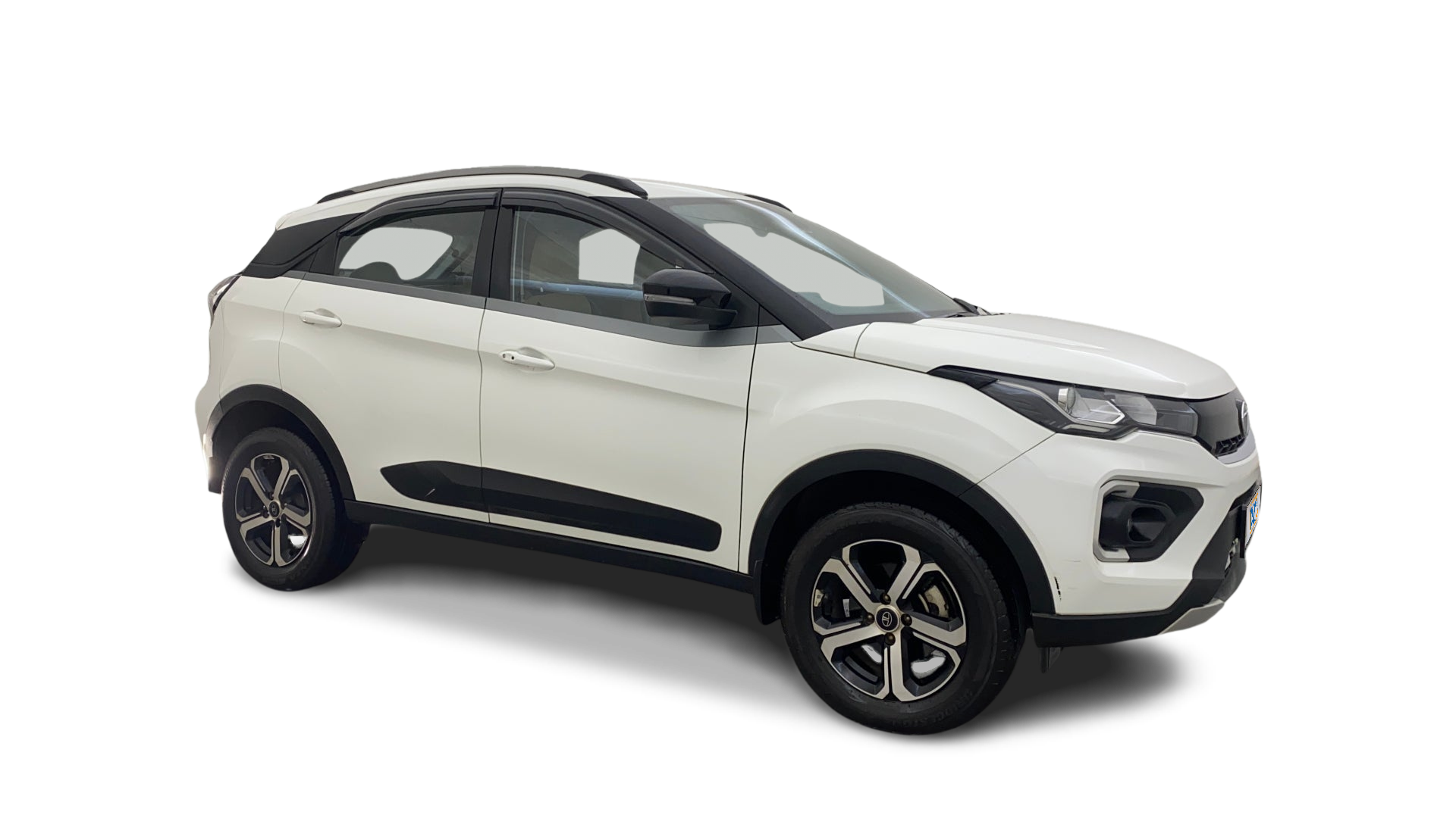 Tata NEXON-img