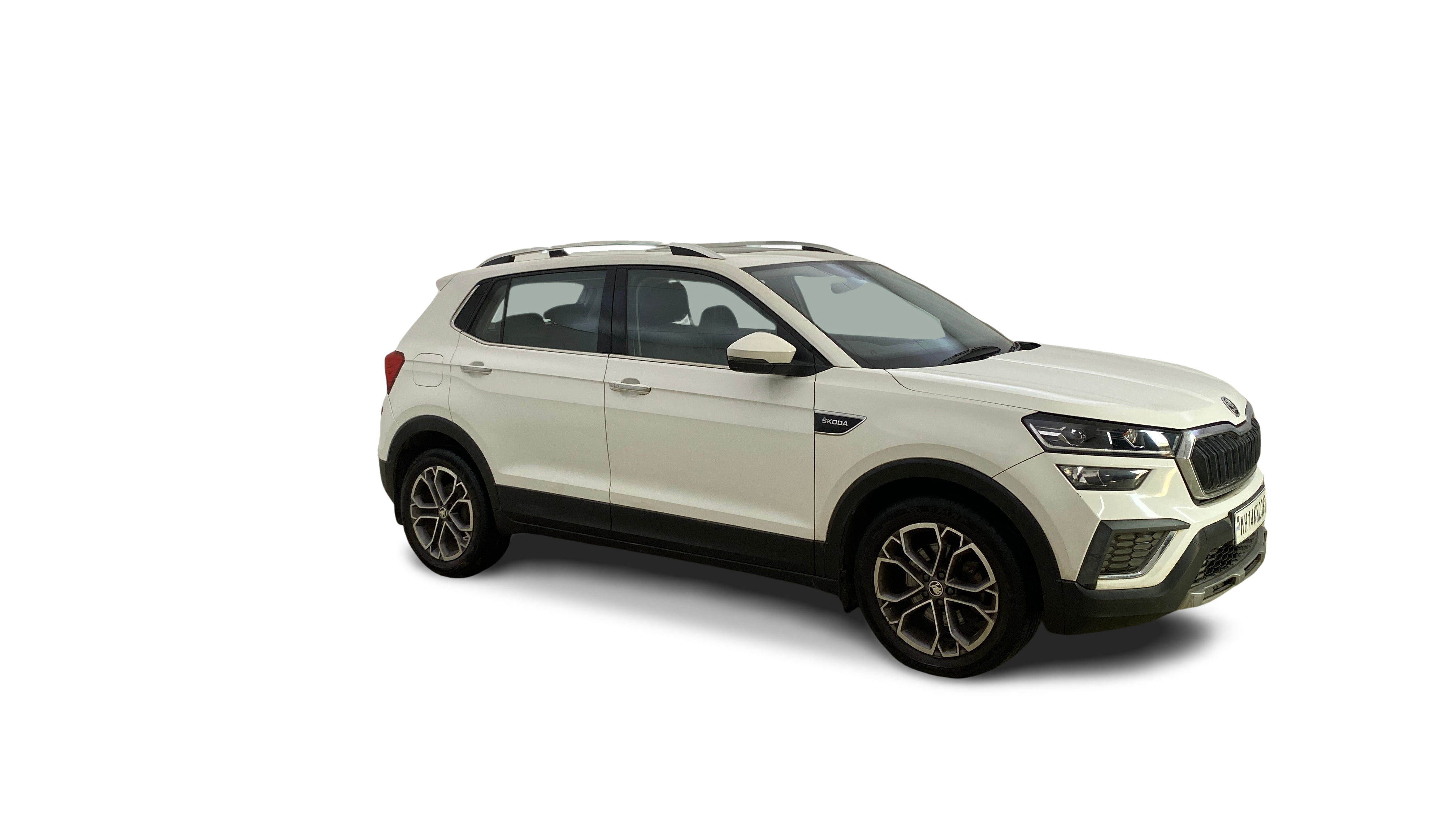 2022 Skoda KUSHAQ - SUV - Petrol - Manual - ₹10.50 lakh