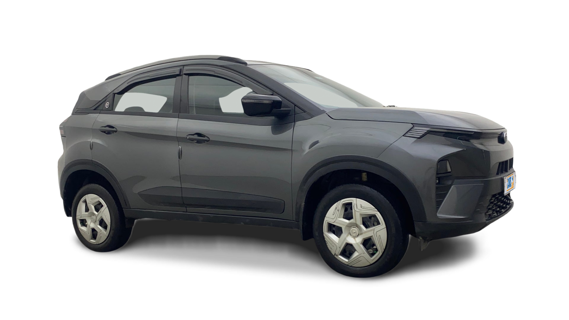 Tata NEXON-img