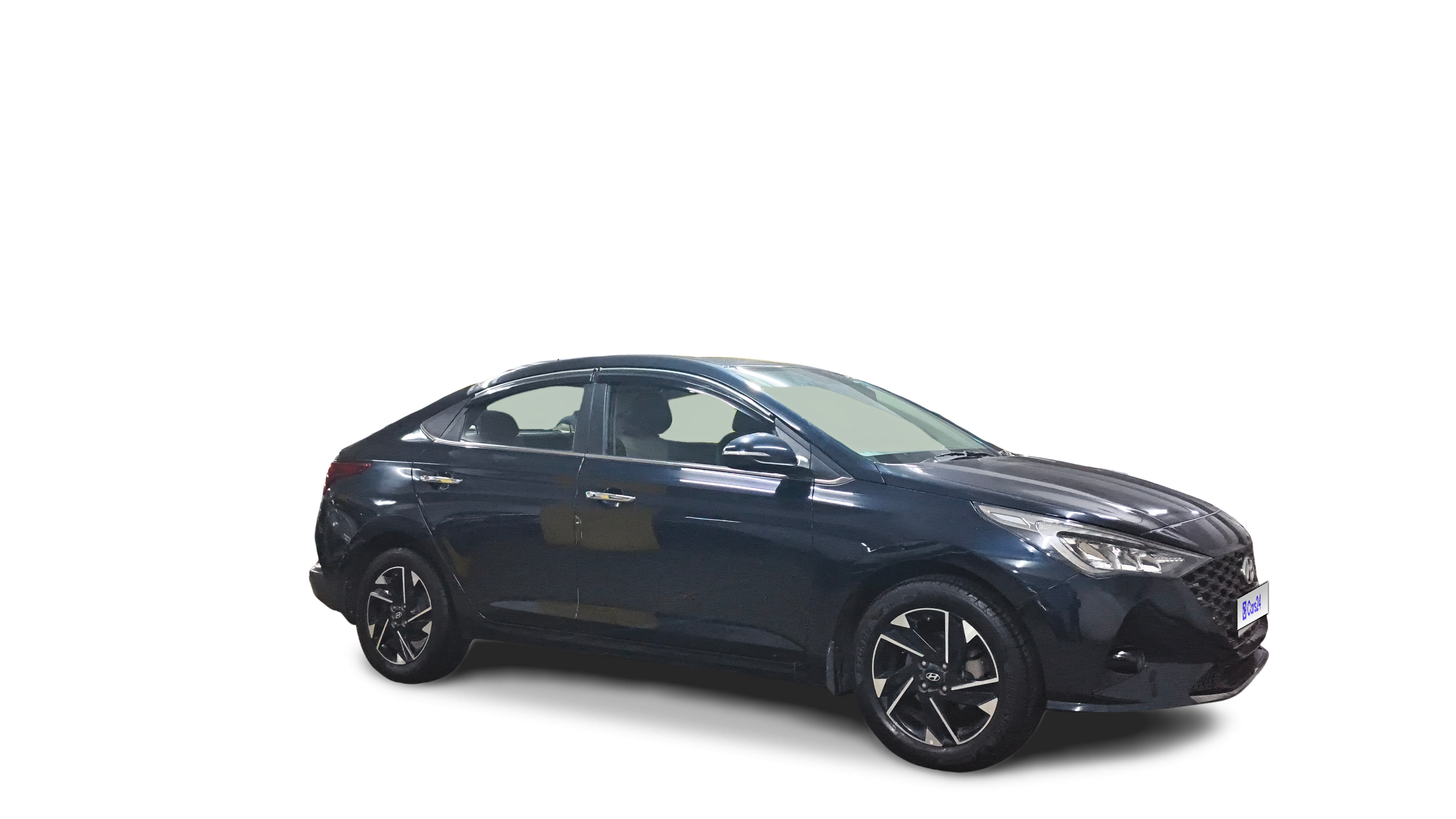 2021 Hyundai Verna - Sedan - CNG - Manual - ₹9.25 lakh