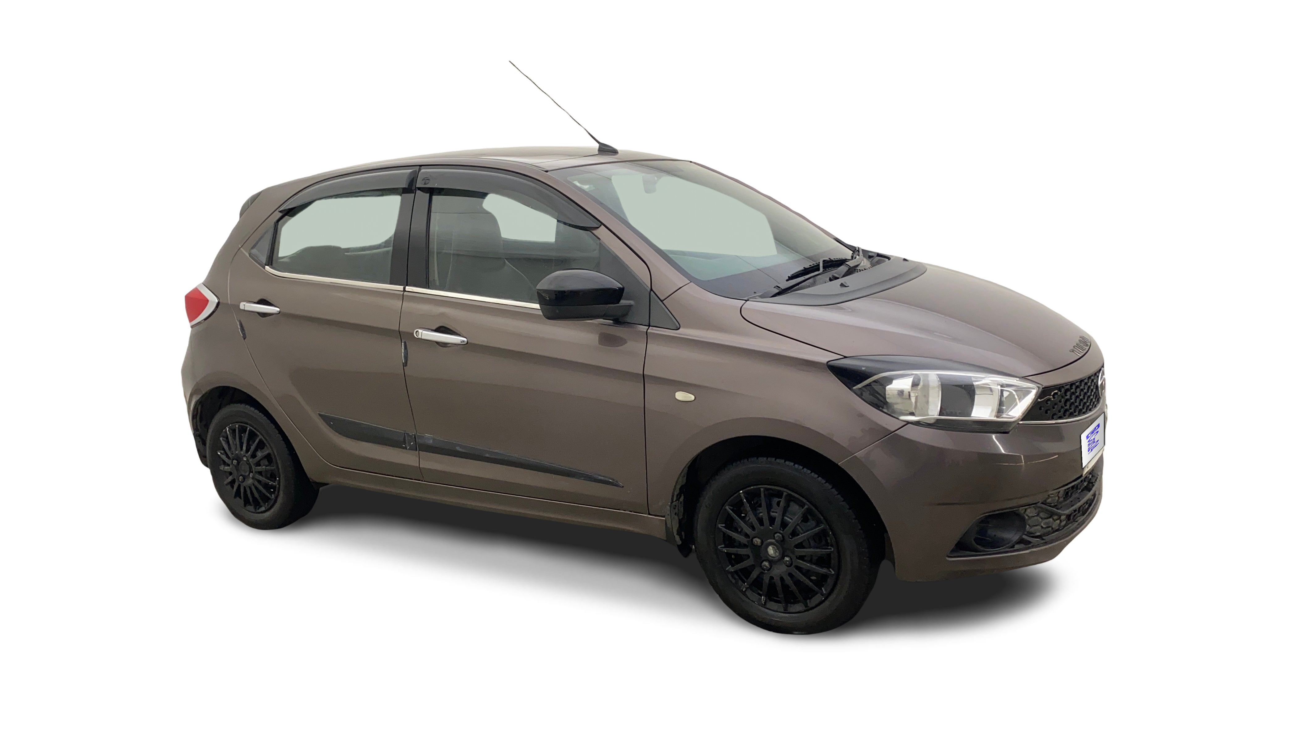 2016 Tata Tiago - Hatchback - Diesel - Manual - ₹3.72 lakh