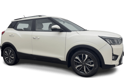 2019 Mahindra XUV300 - SUV - Petrol - Manual - ₹6.74 lakh
