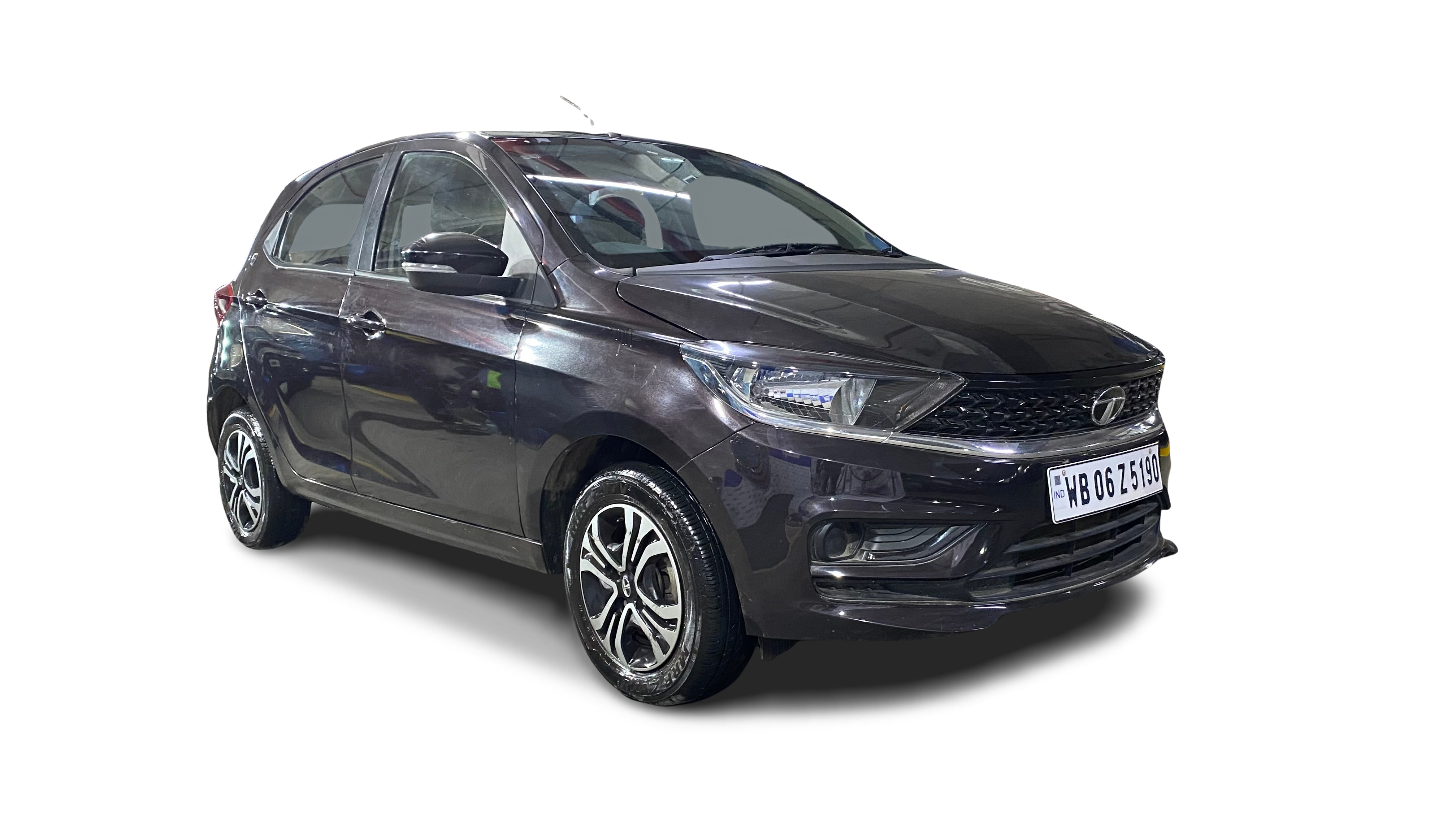 2023 Tata Tiago - Hatchback - Petrol - Manual - ₹4.05 lakh