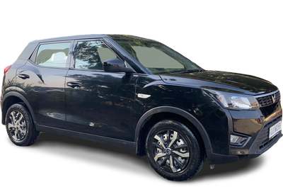 Mahindra XUV300-img