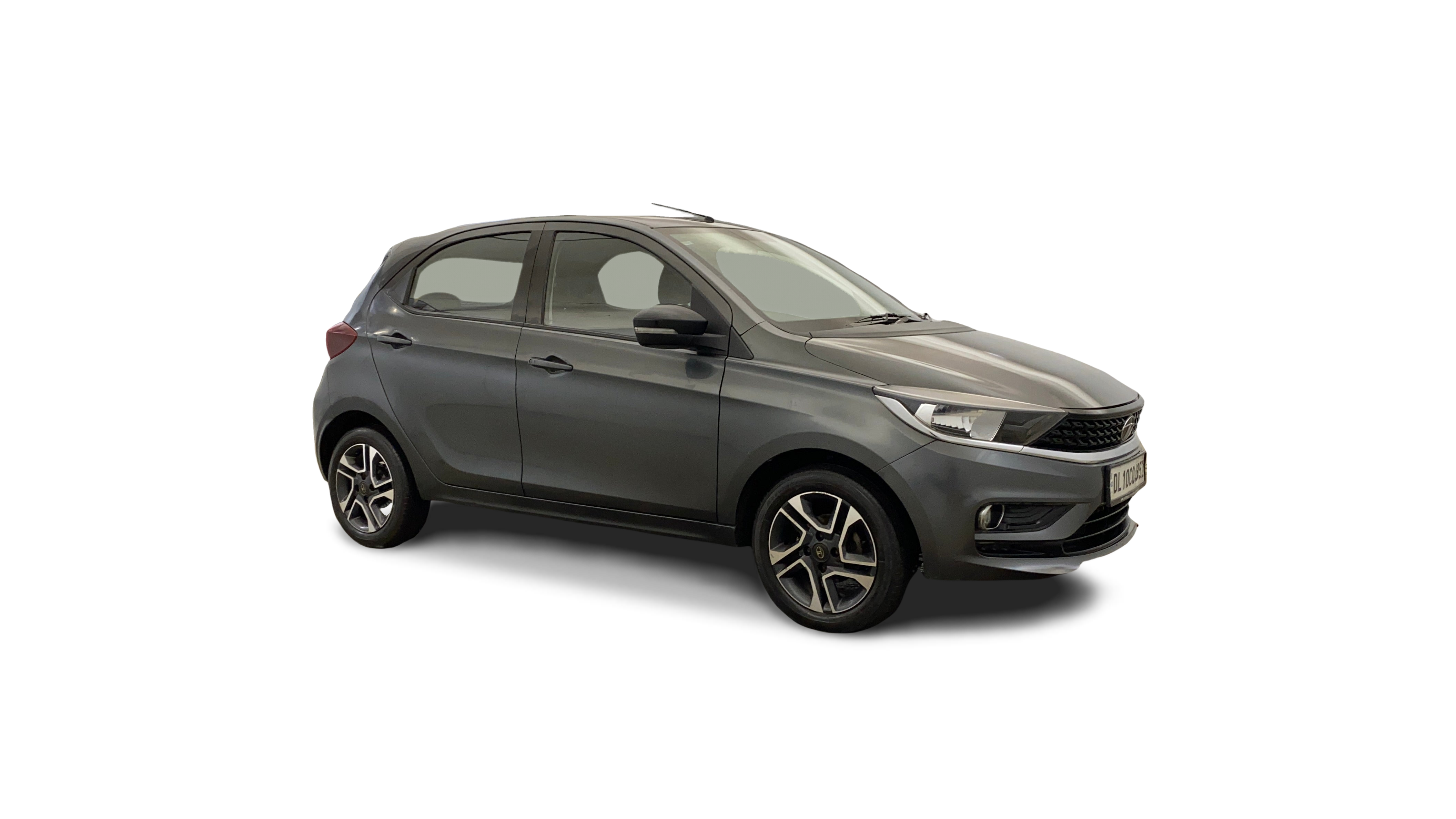 2021 Tata Tiago - Hatchback - Petrol - Manual - ₹3.85 lakh