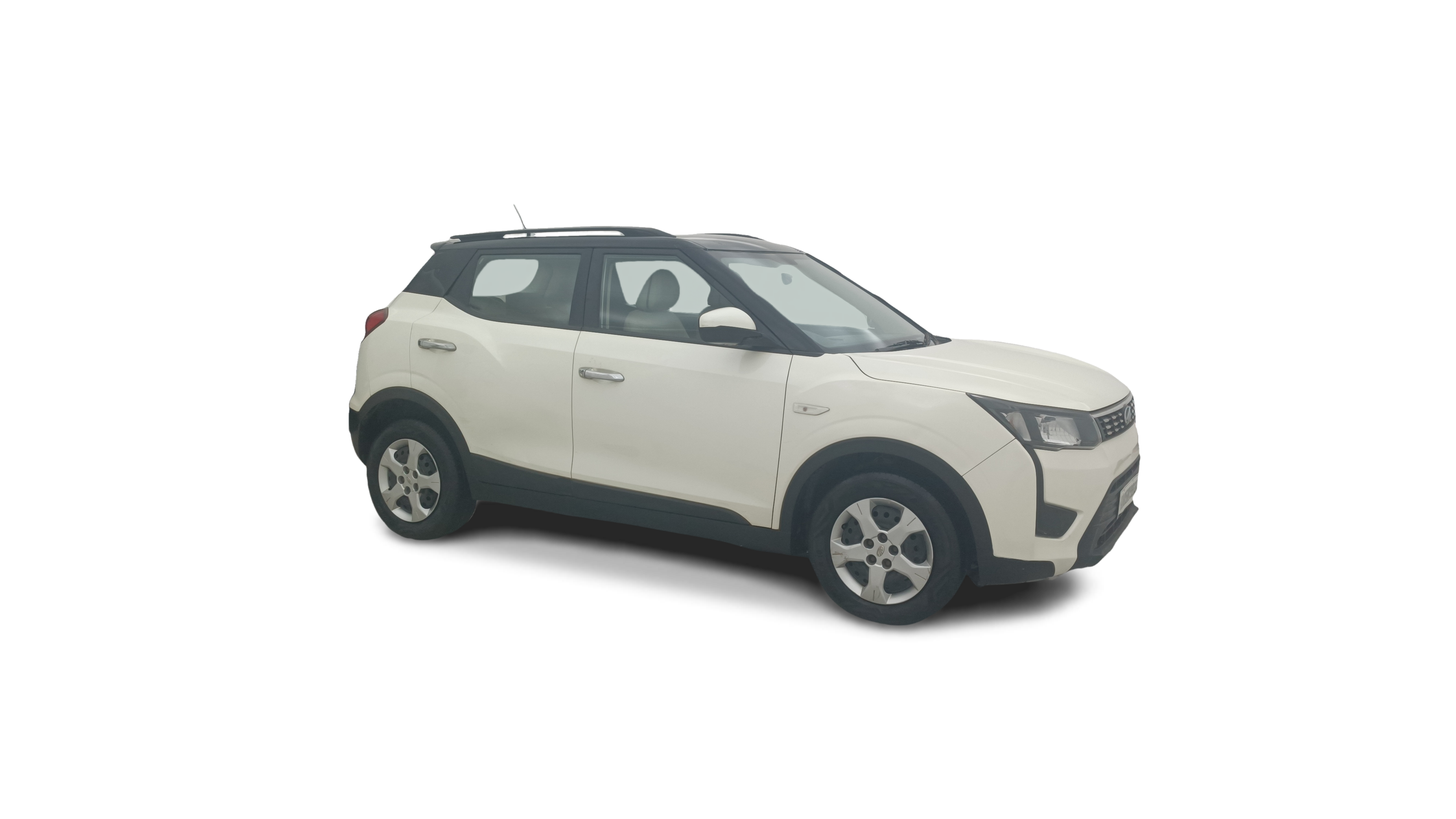 2019 Mahindra XUV300 - SUV - Petrol - Manual - ₹6.15 lakh