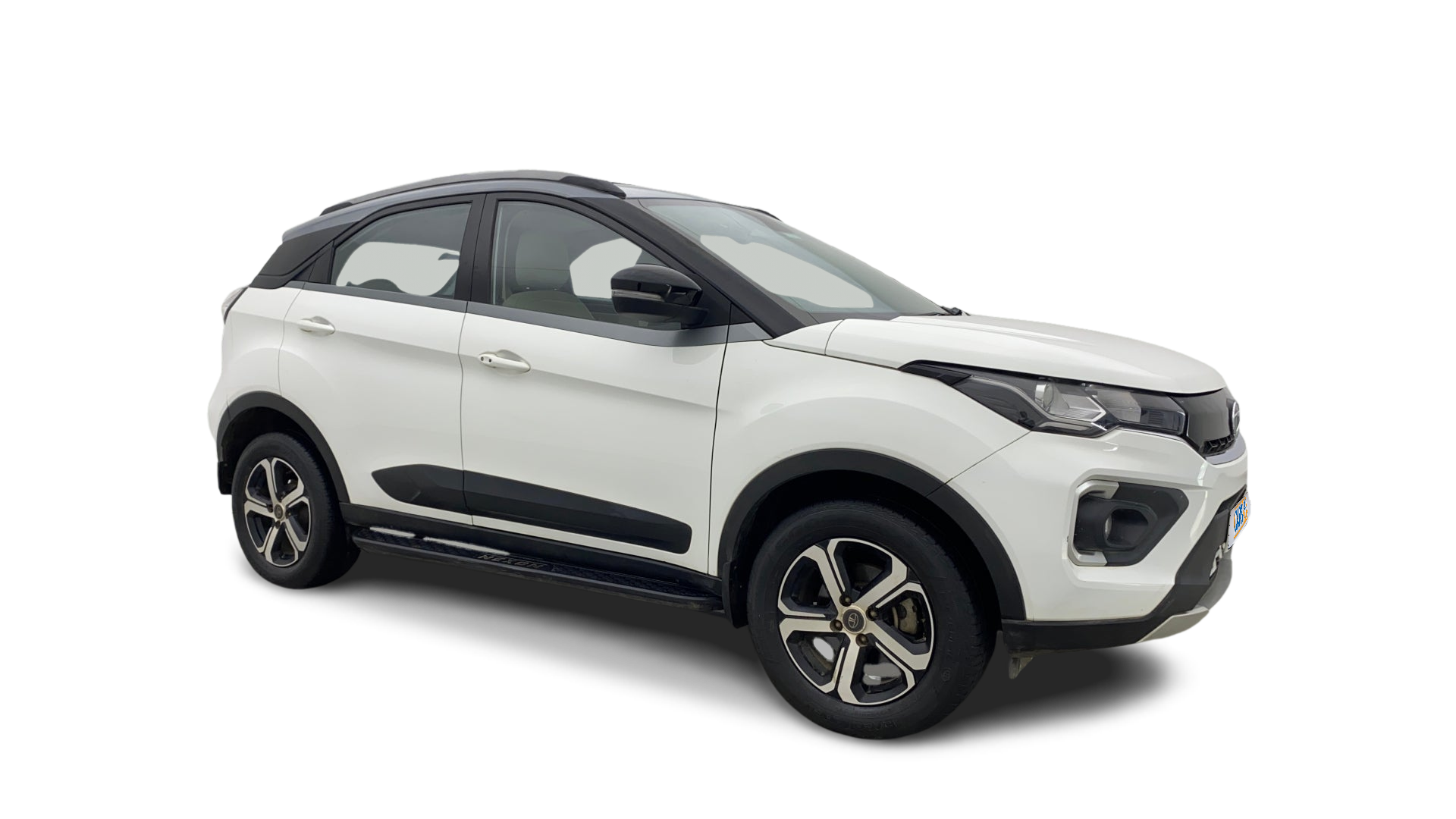 Tata NEXON-img