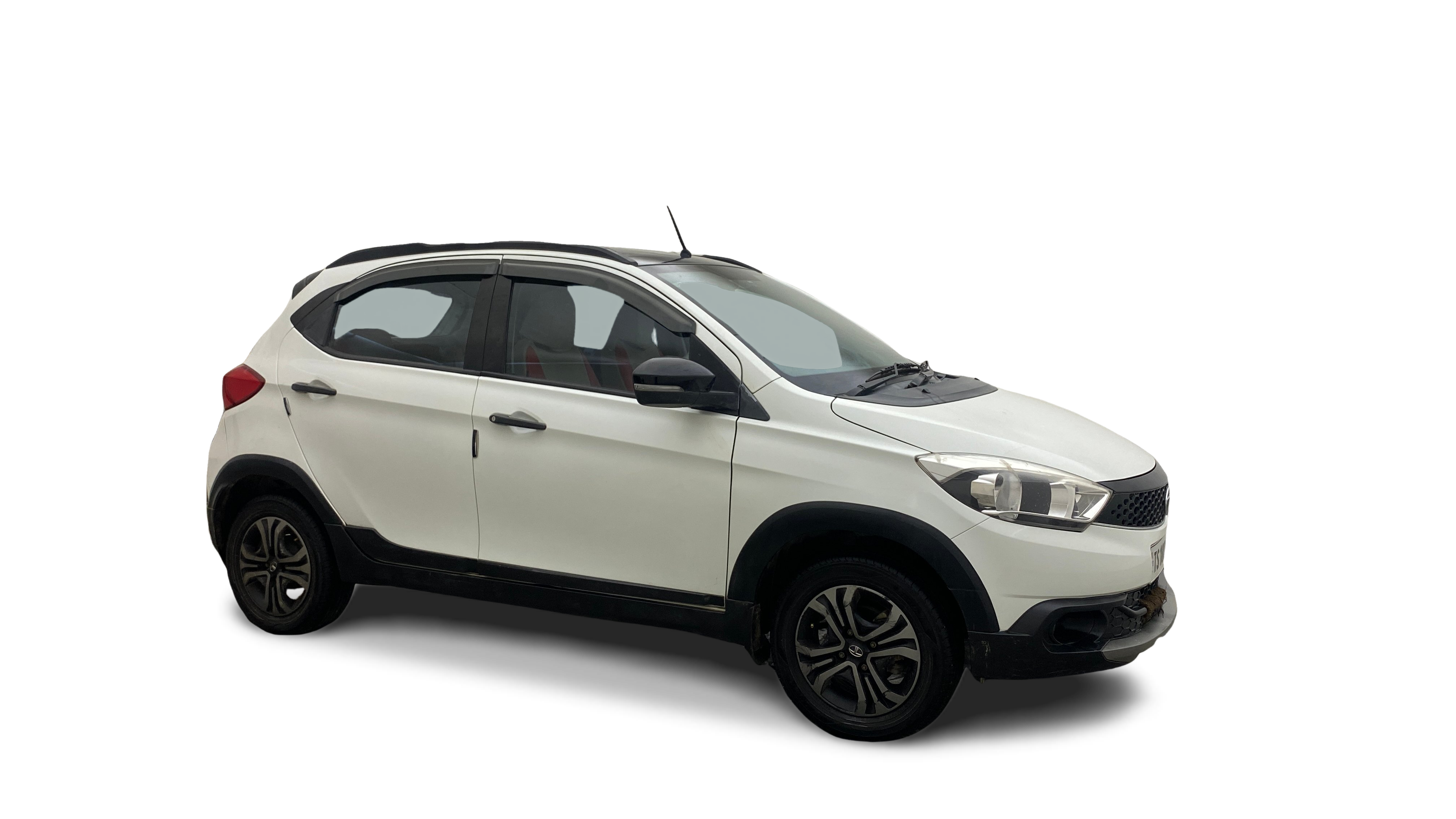 2019 Tata TIAGO NRG - Hatchback - Petrol - Manual - ₹4.10 lakh