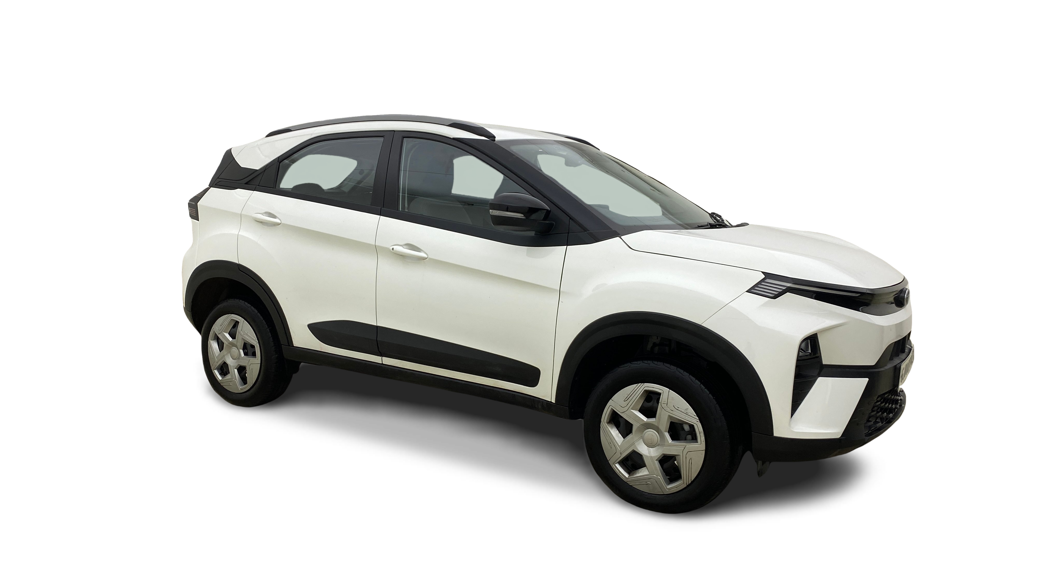 2025 Tata NEXON - SUV - Petrol - Manual - ₹8.24 lakh