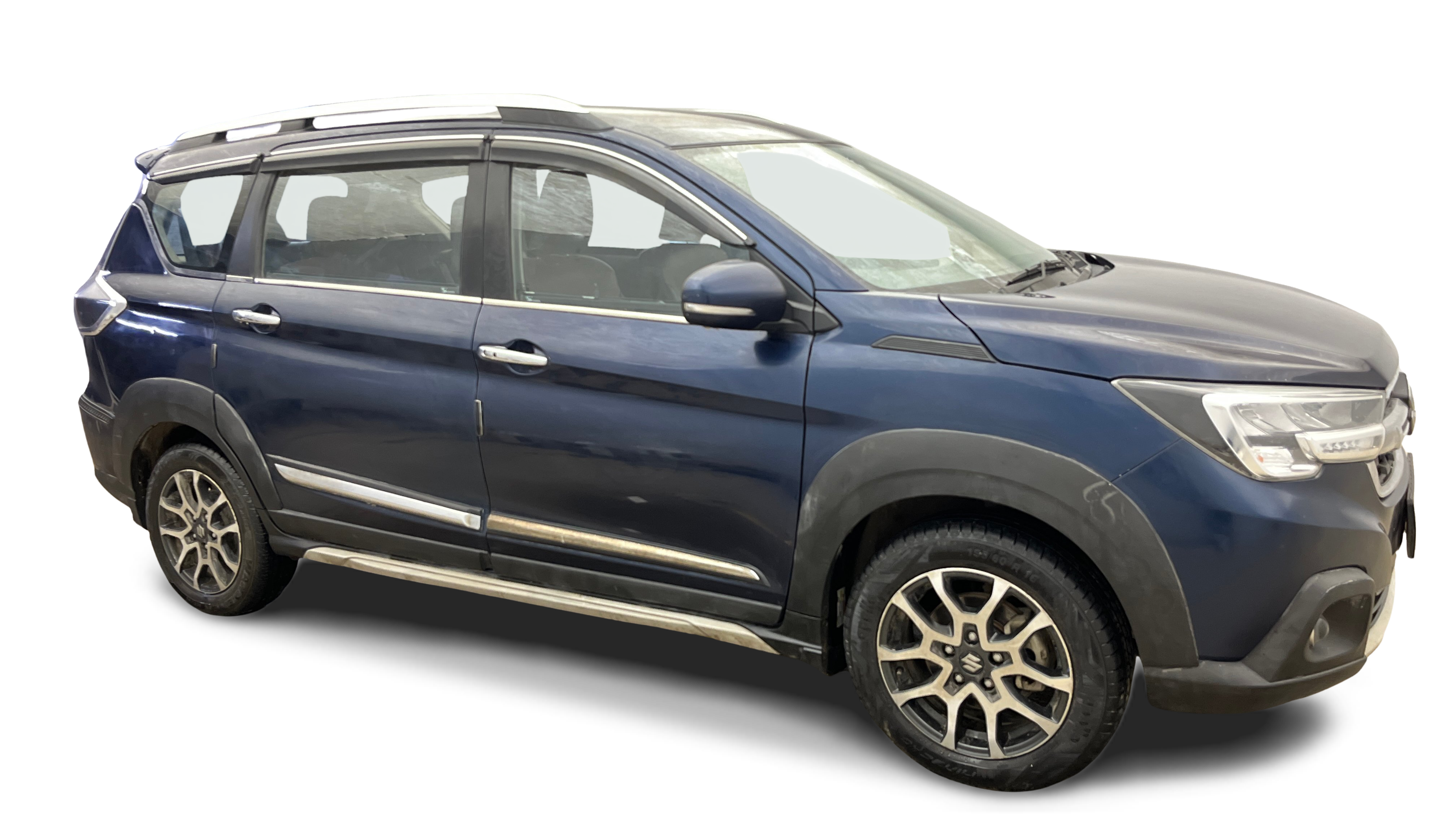 2024 Maruti XL6 - SUV - CNG - Manual - ₹9.40 lakh