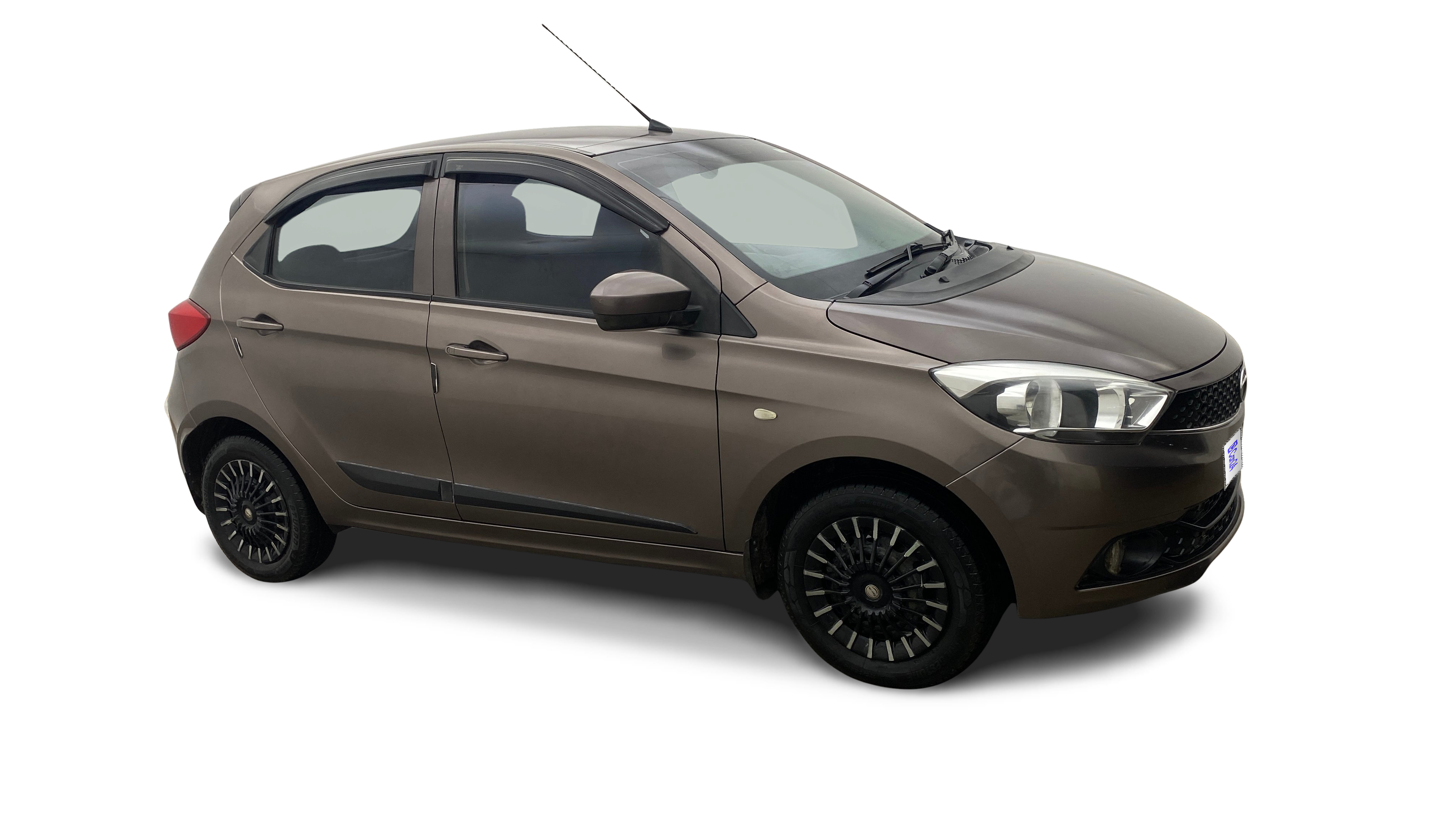 2017 Tata Tiago - Hatchback - Petrol - Manual - ₹4.11 lakh