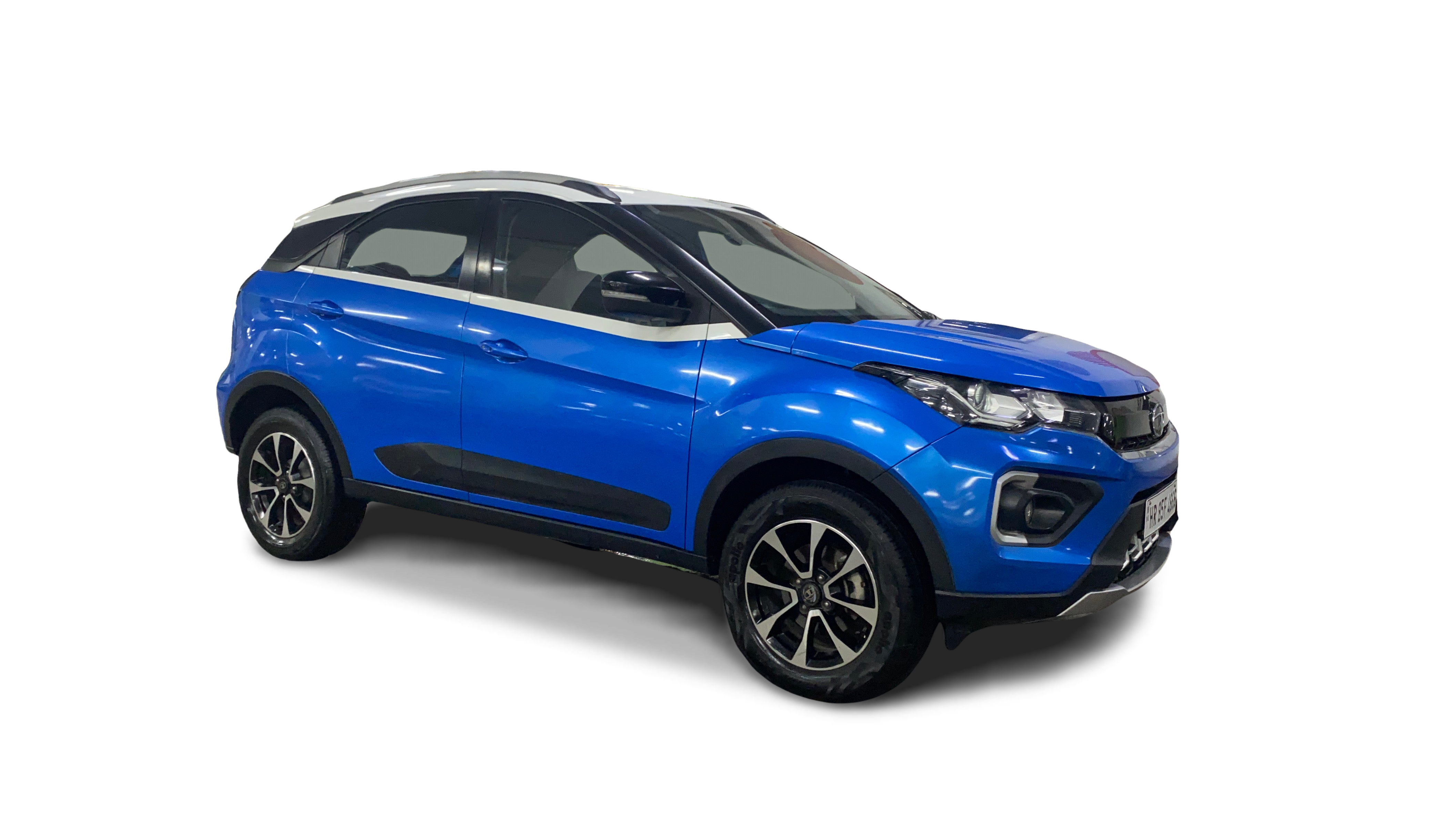Tata NEXON-img