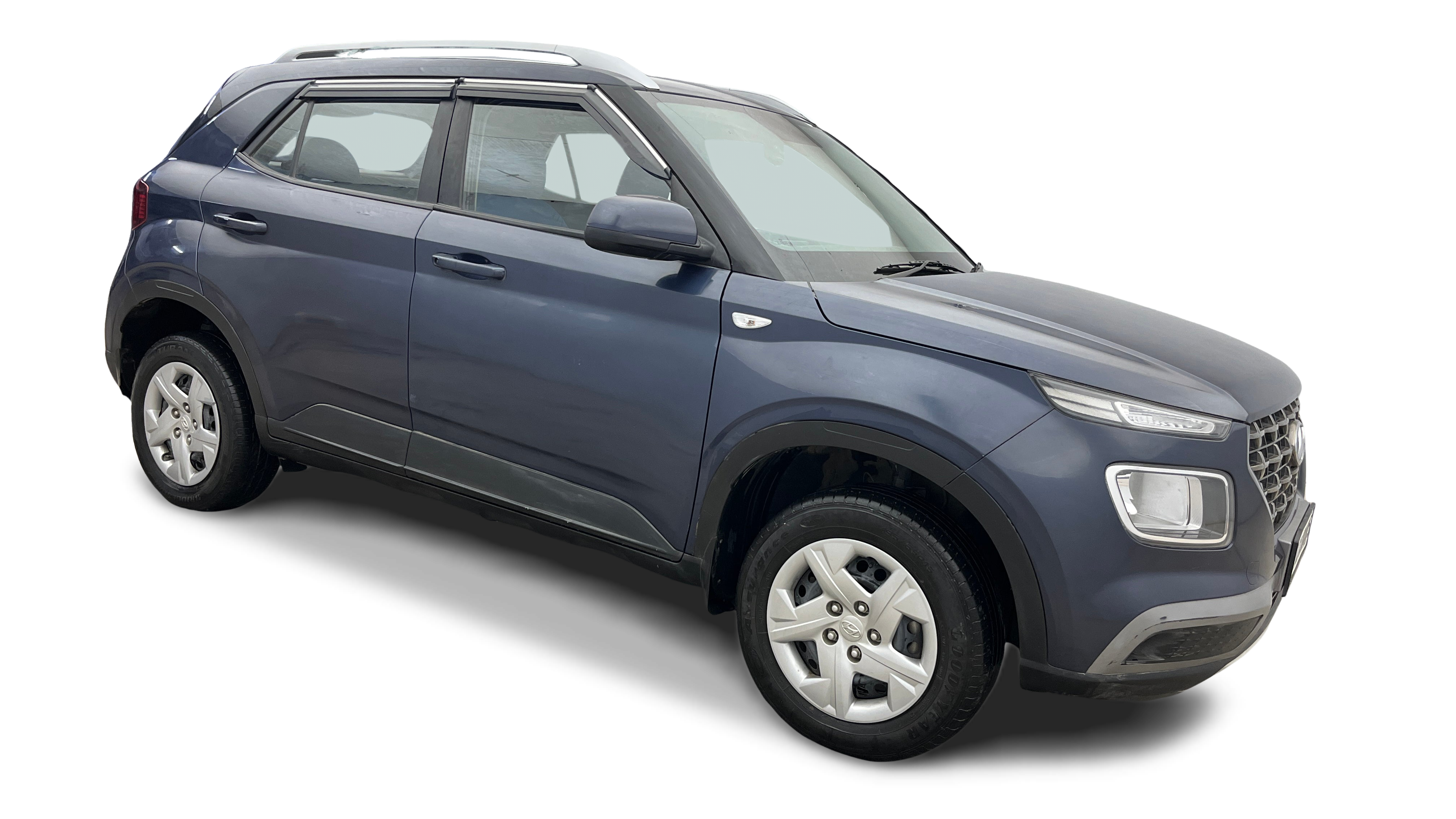 2022 Hyundai VENUE - SUV - Petrol - Manual - ₹6.09 lakh