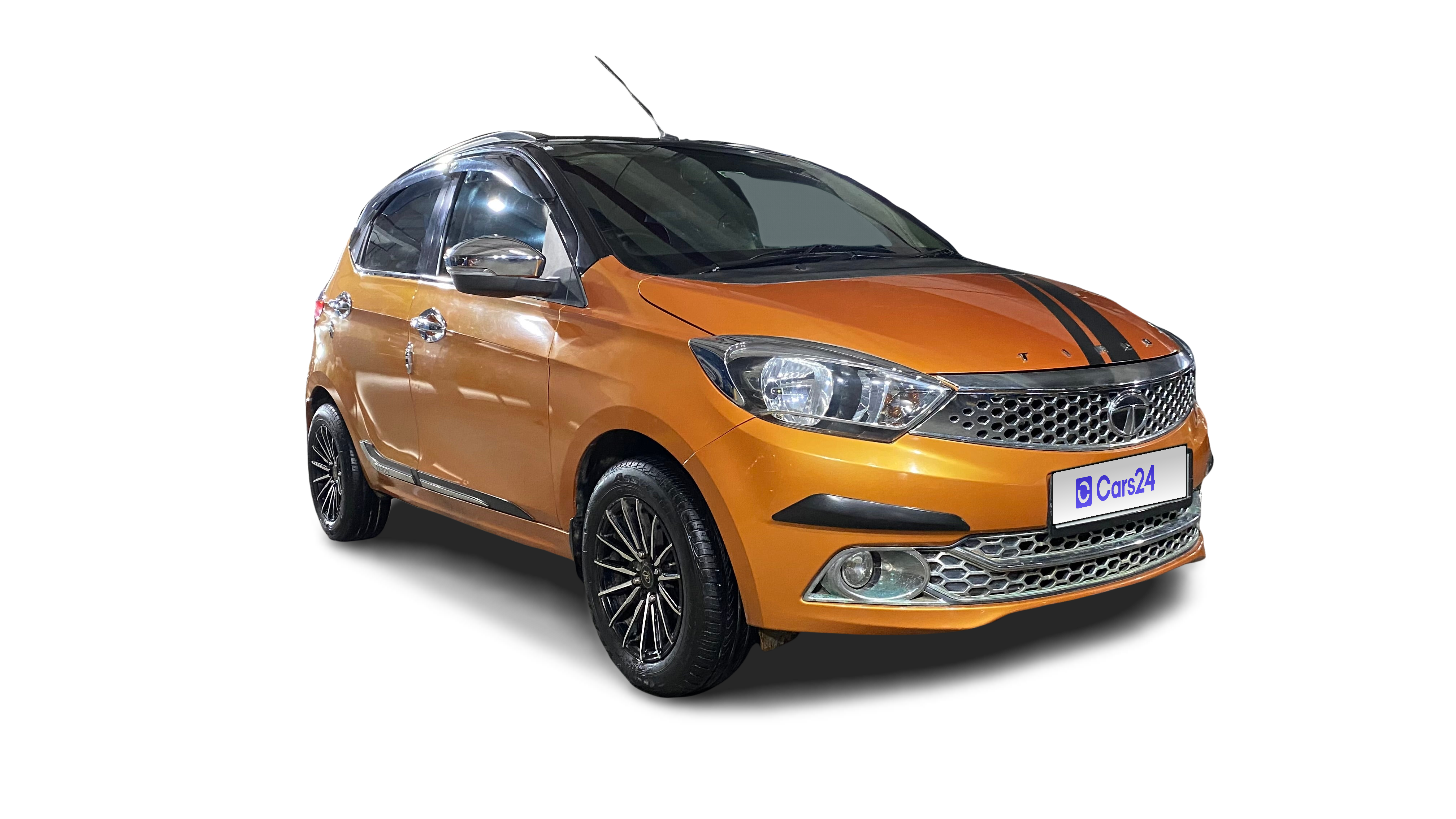 2018 Tata Tiago - Hatchback - Petrol - Manual - ₹2.90 lakh