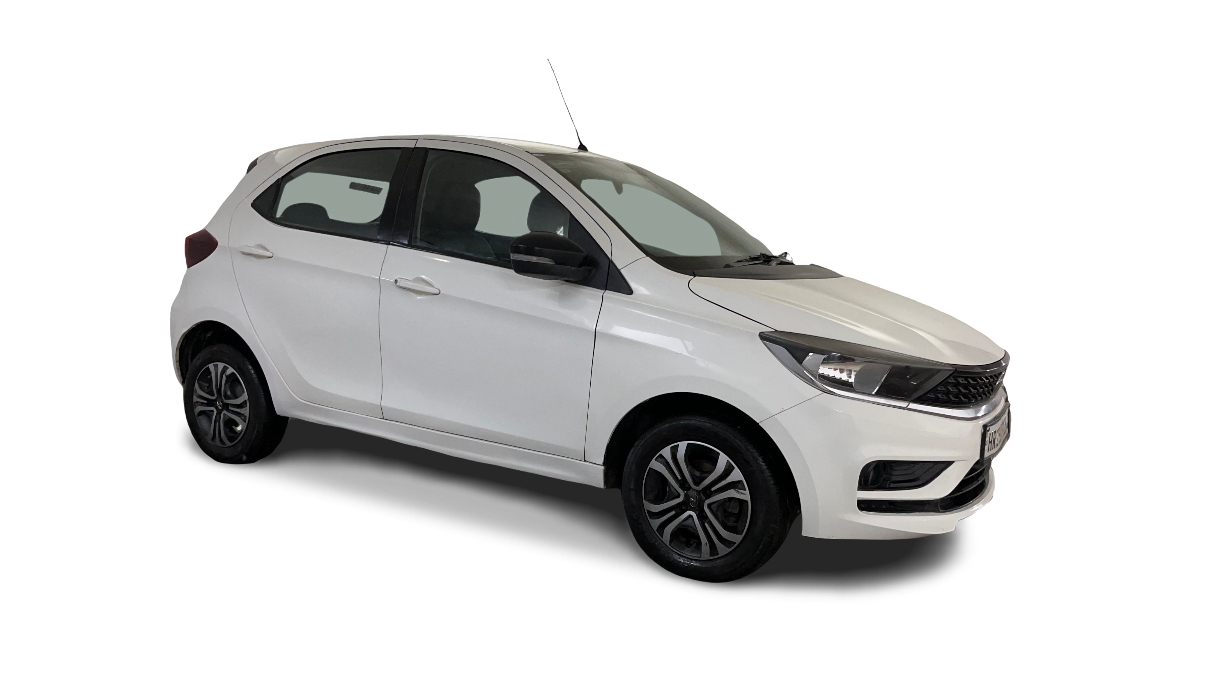 Tata Tiago-img