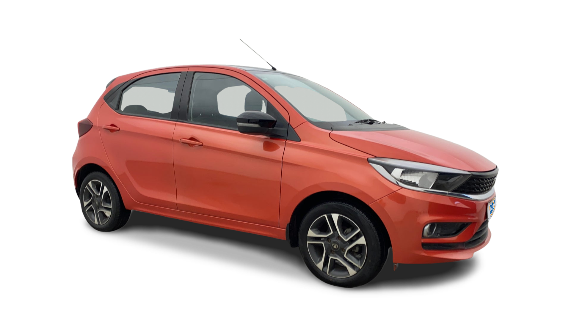 Tata Tiago-img