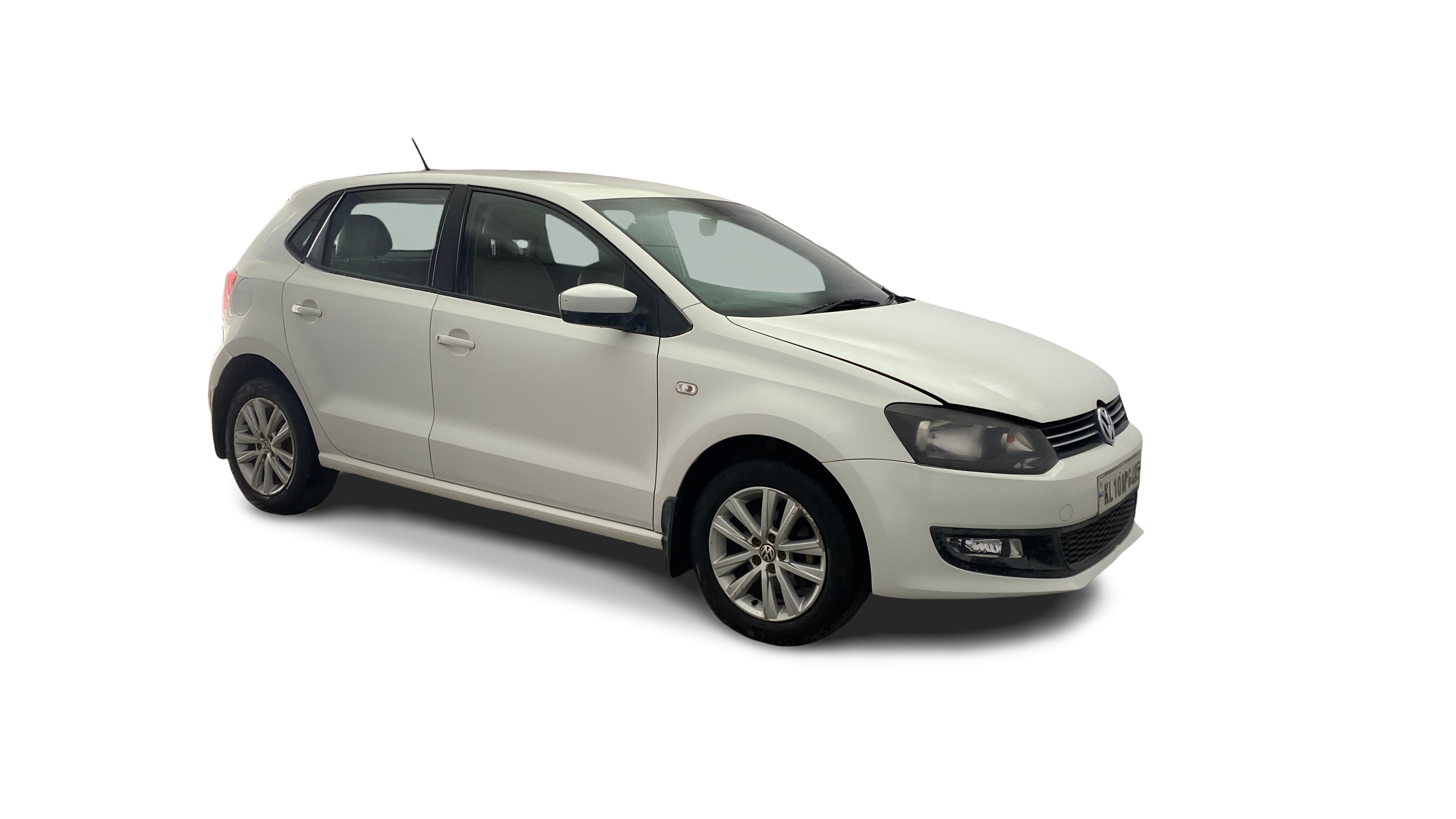2013 Volkswagen Polo - Hatchback - Petrol - Manual - ₹3.18 lakh
