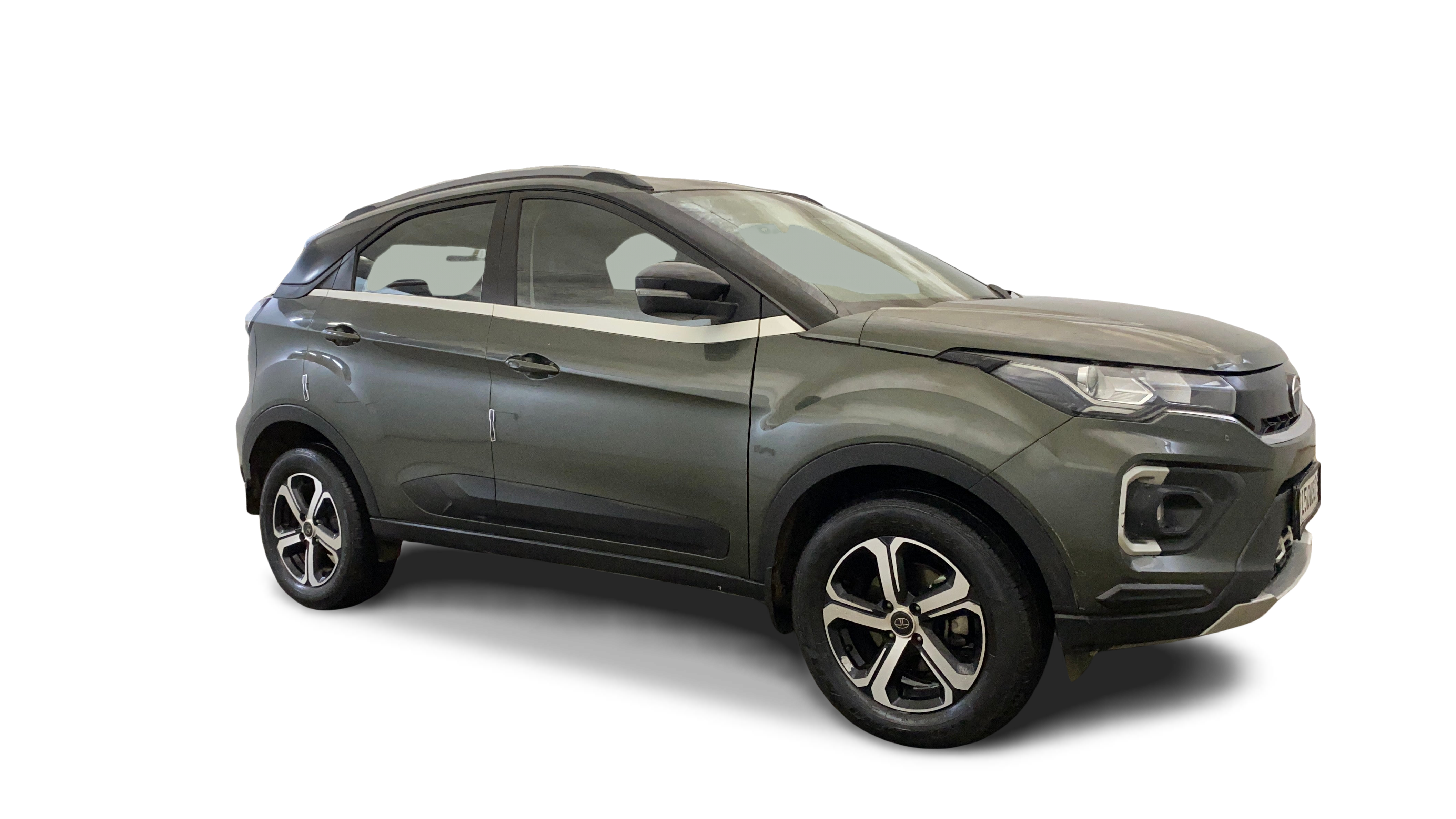 2023 Tata NEXON - SUV - Diesel - Automatic - ₹8.77 lakh