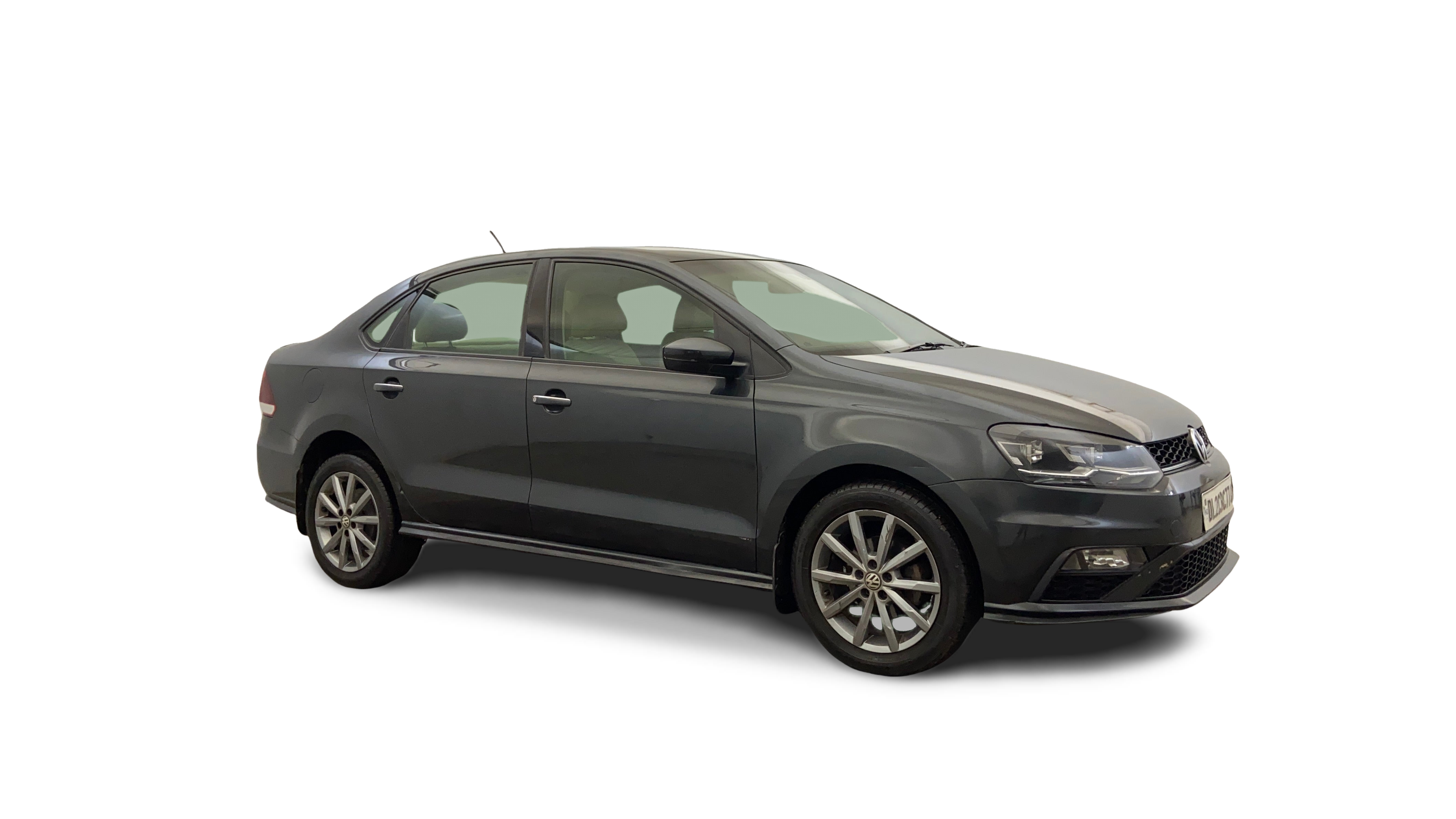 Volkswagen Vento-img
