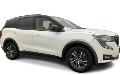 2023 Mahindra XUV700 - SUV - Petrol - Manual - ₹13.87 lakh