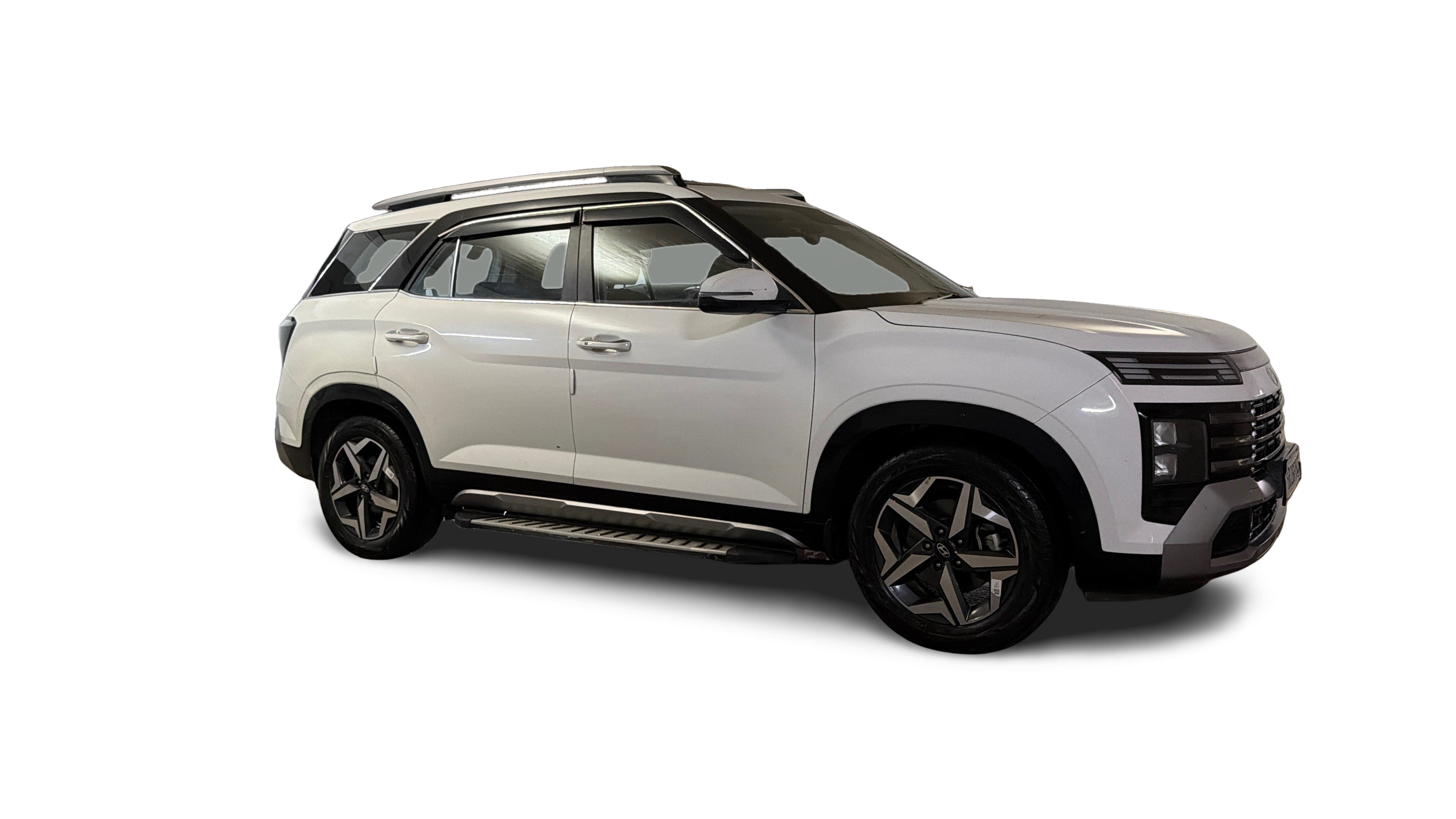 2025 Hyundai ALCAZAR - SUV - Petrol - Manual - ₹14.88 lakh